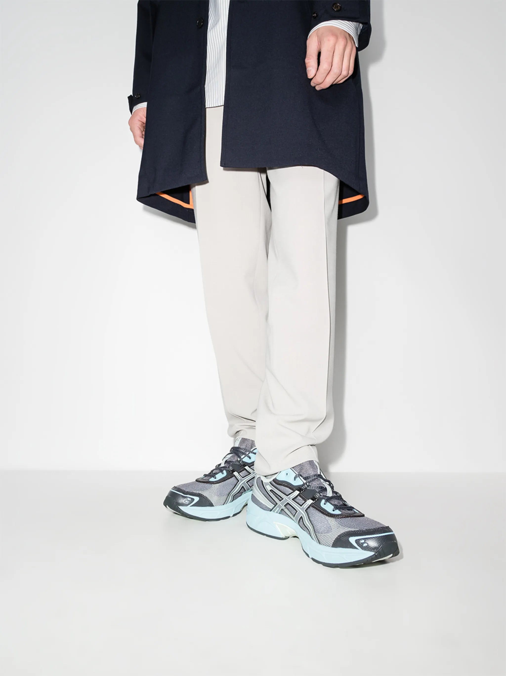 UB2-S Gel low-top sneakers