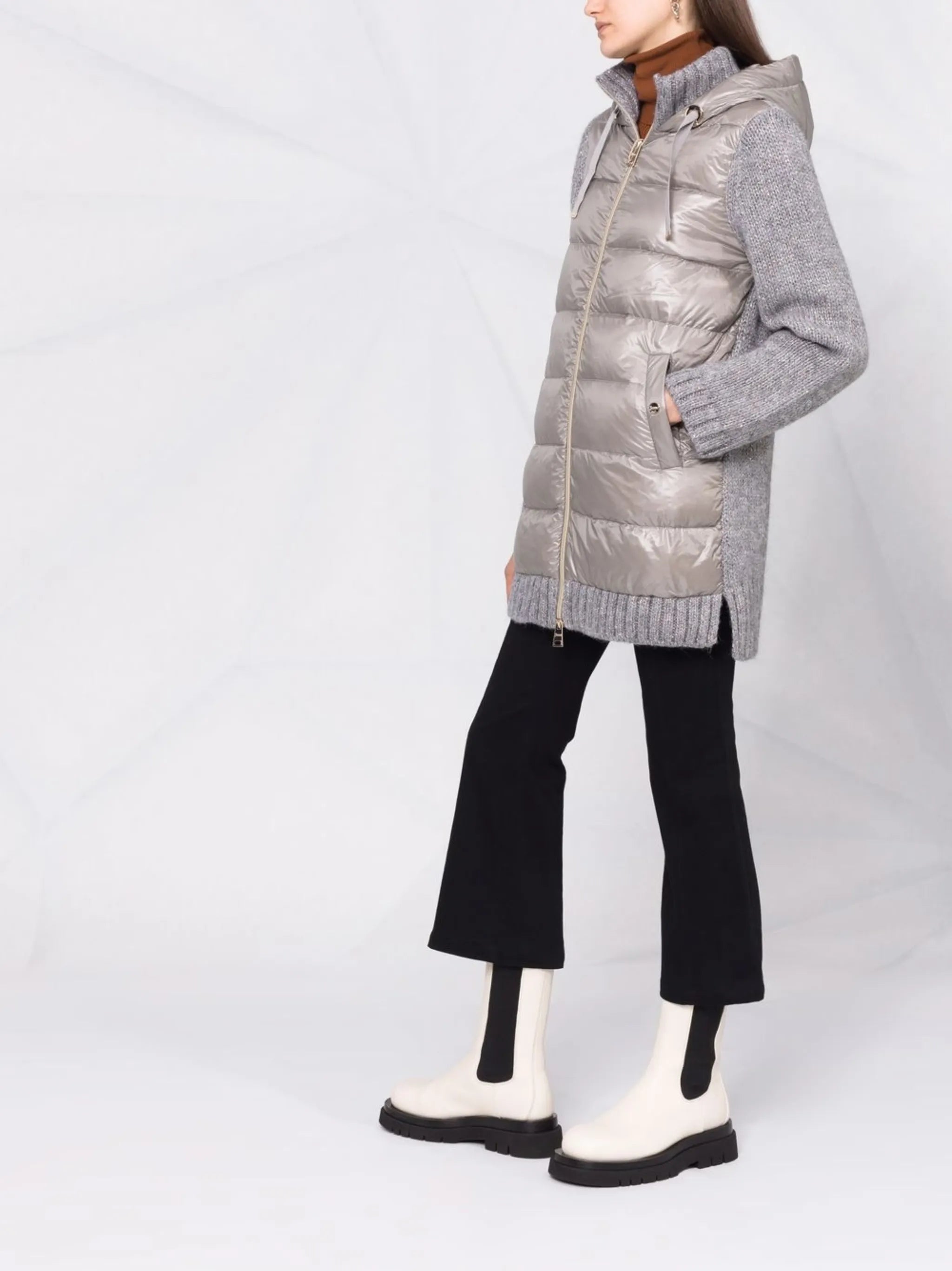 contrast-panel hooded down coat