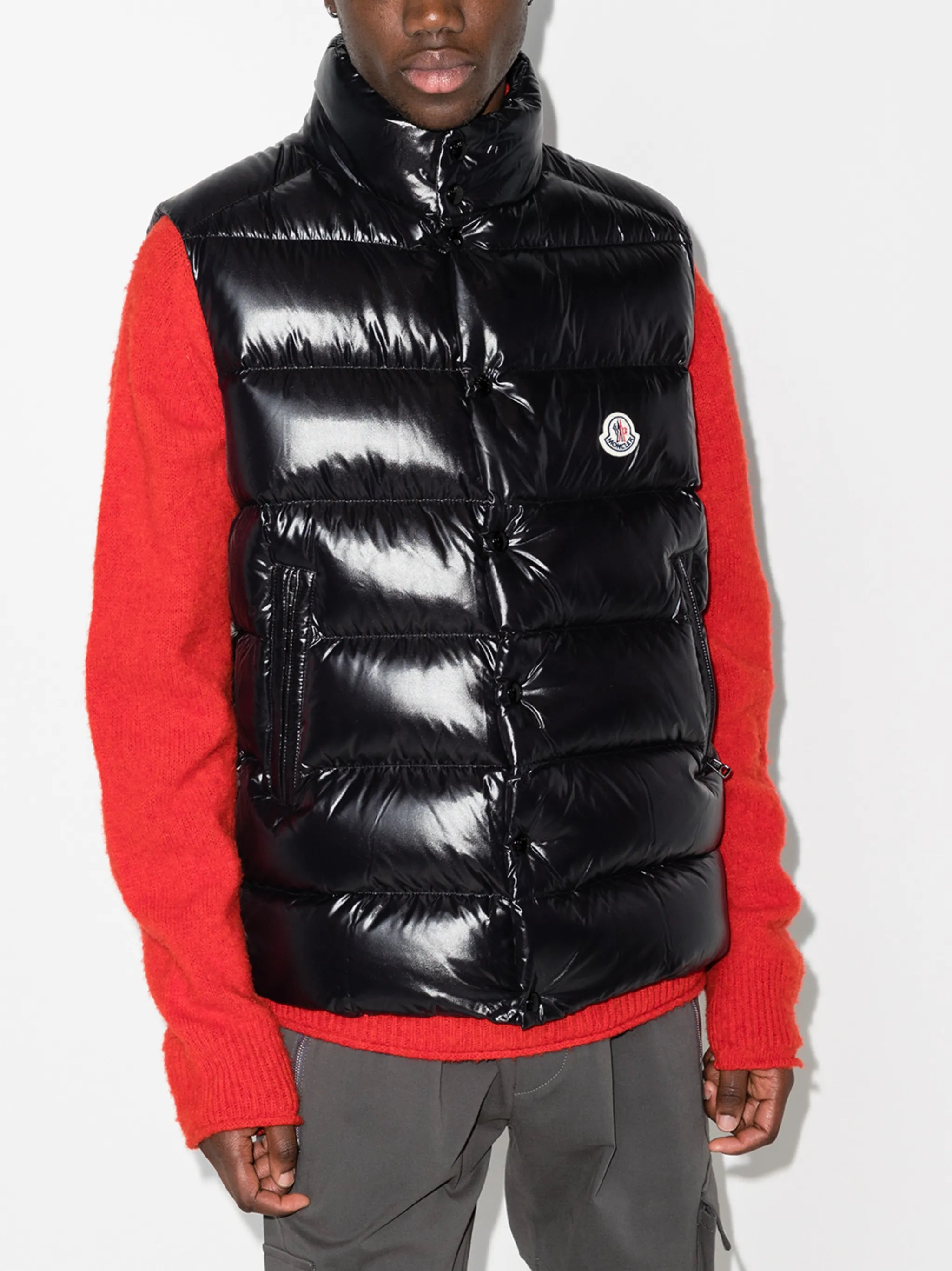 Tibb quilted logo-patch gilet