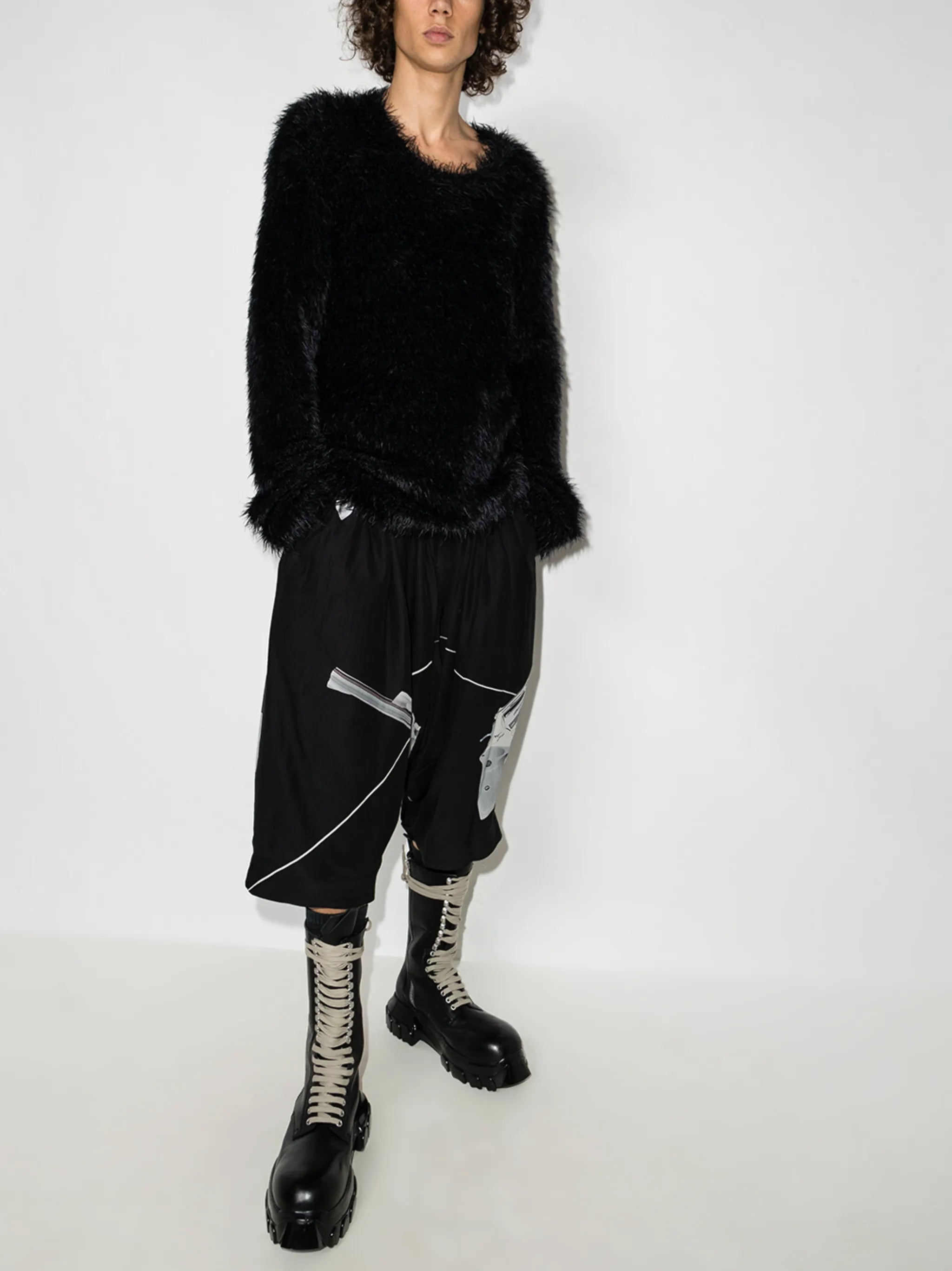 Sarouel drop-crotch Bermuda shorts