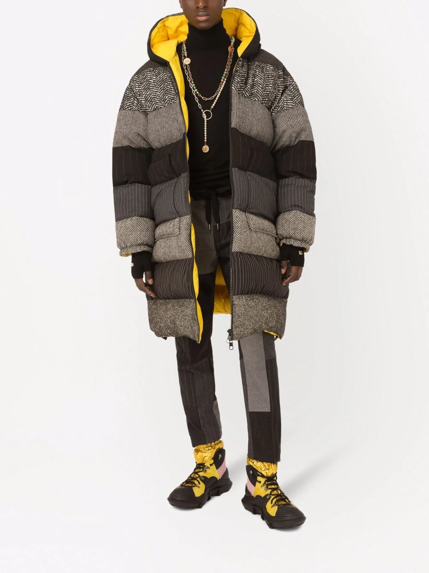 multi-panel drawstring-fastening trousers