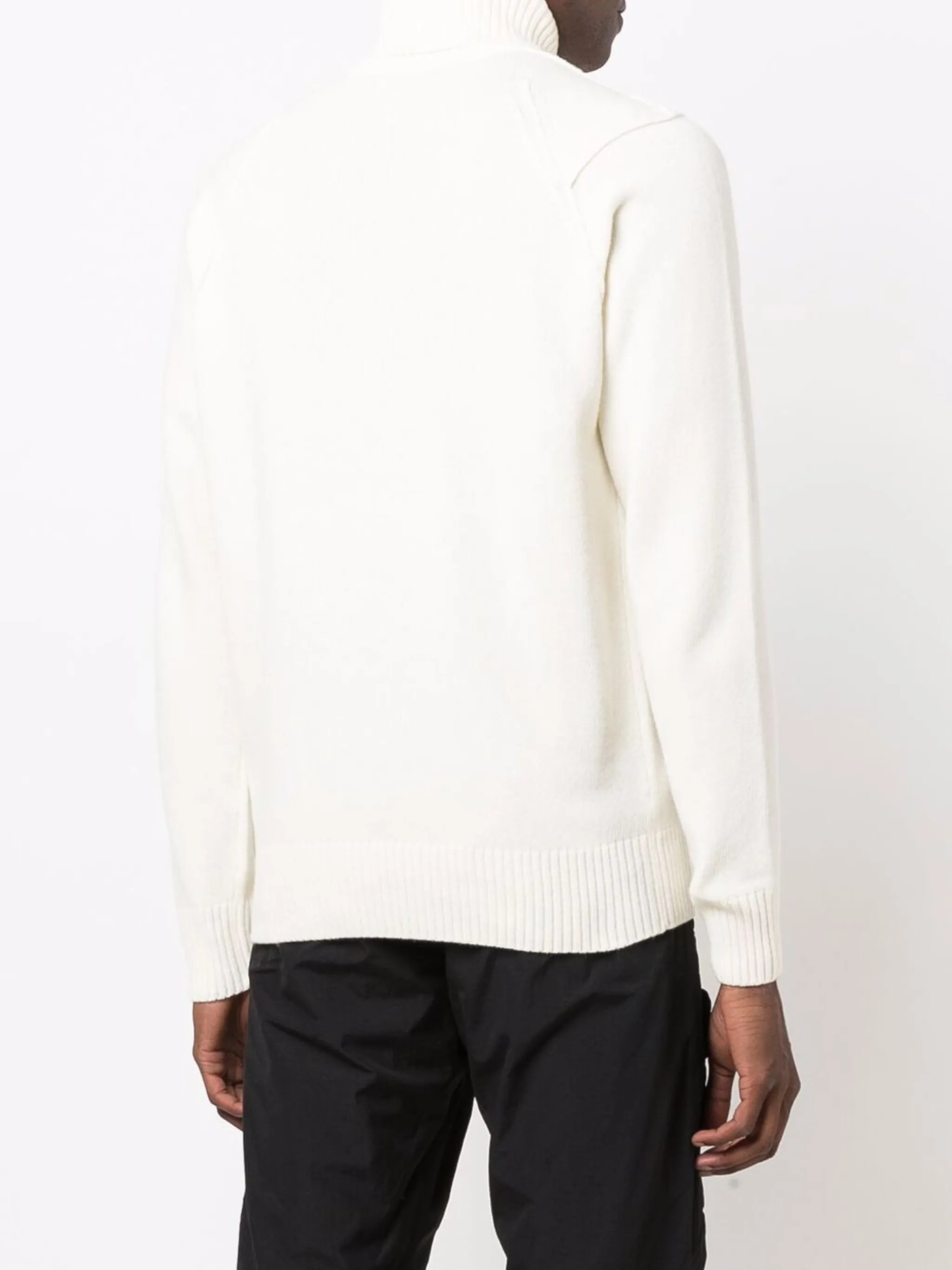 logo patch jumper