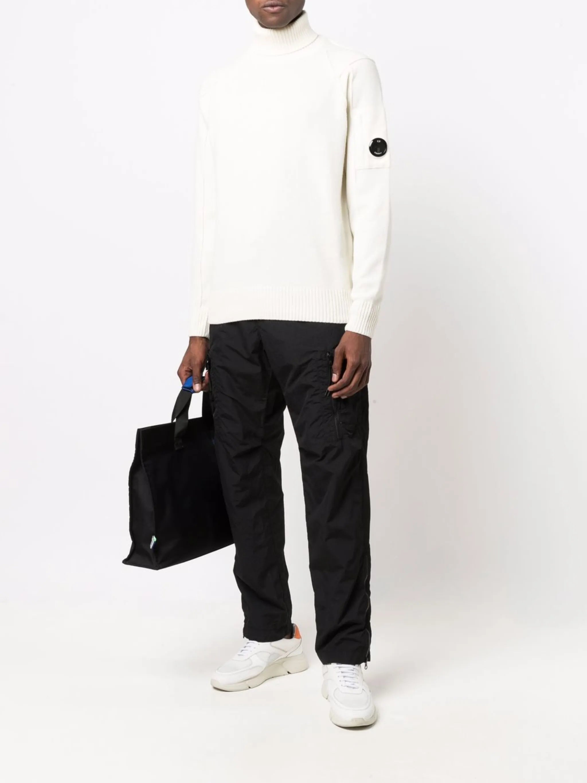 logo patch jumper