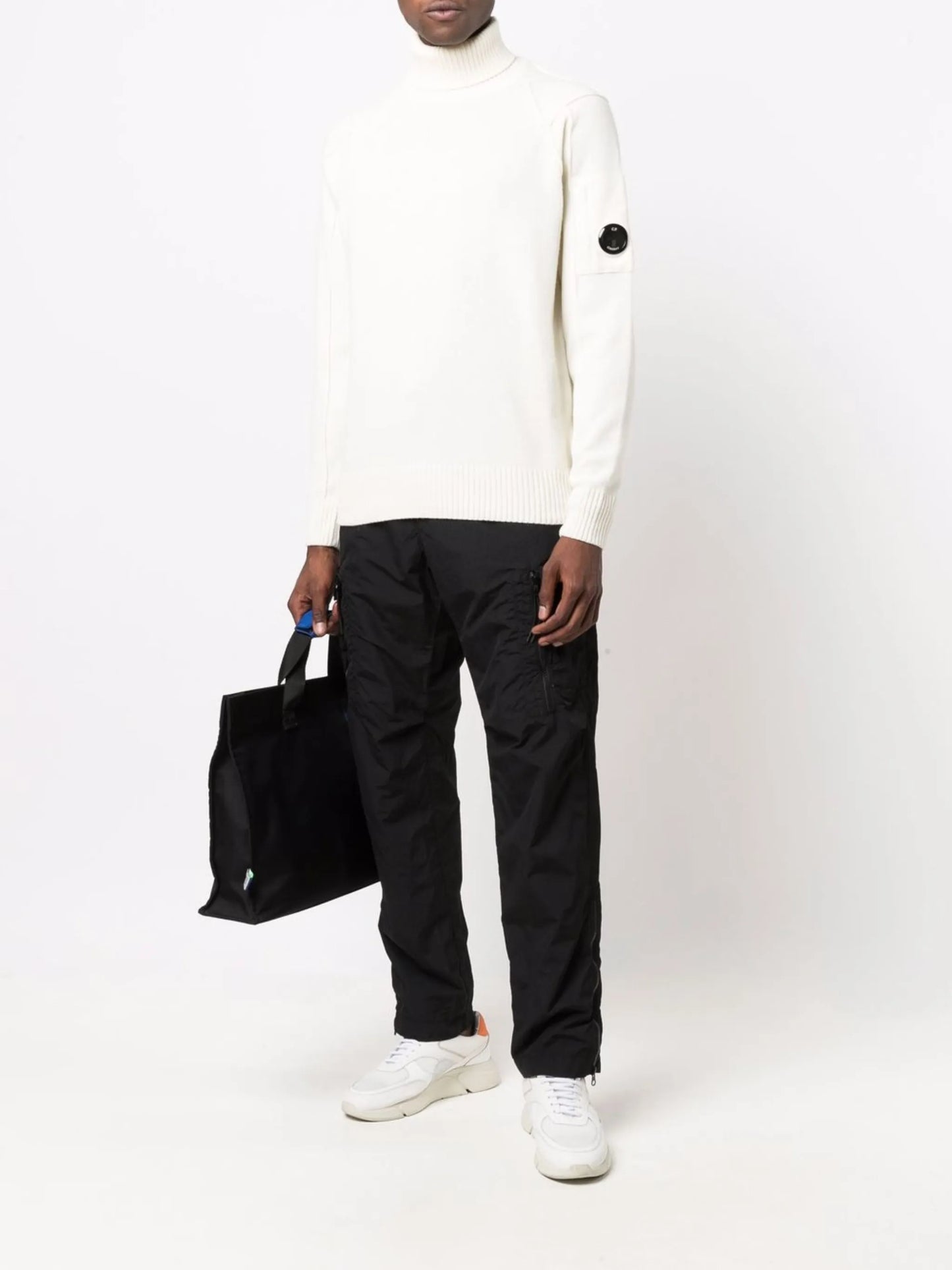 logo patch jumper