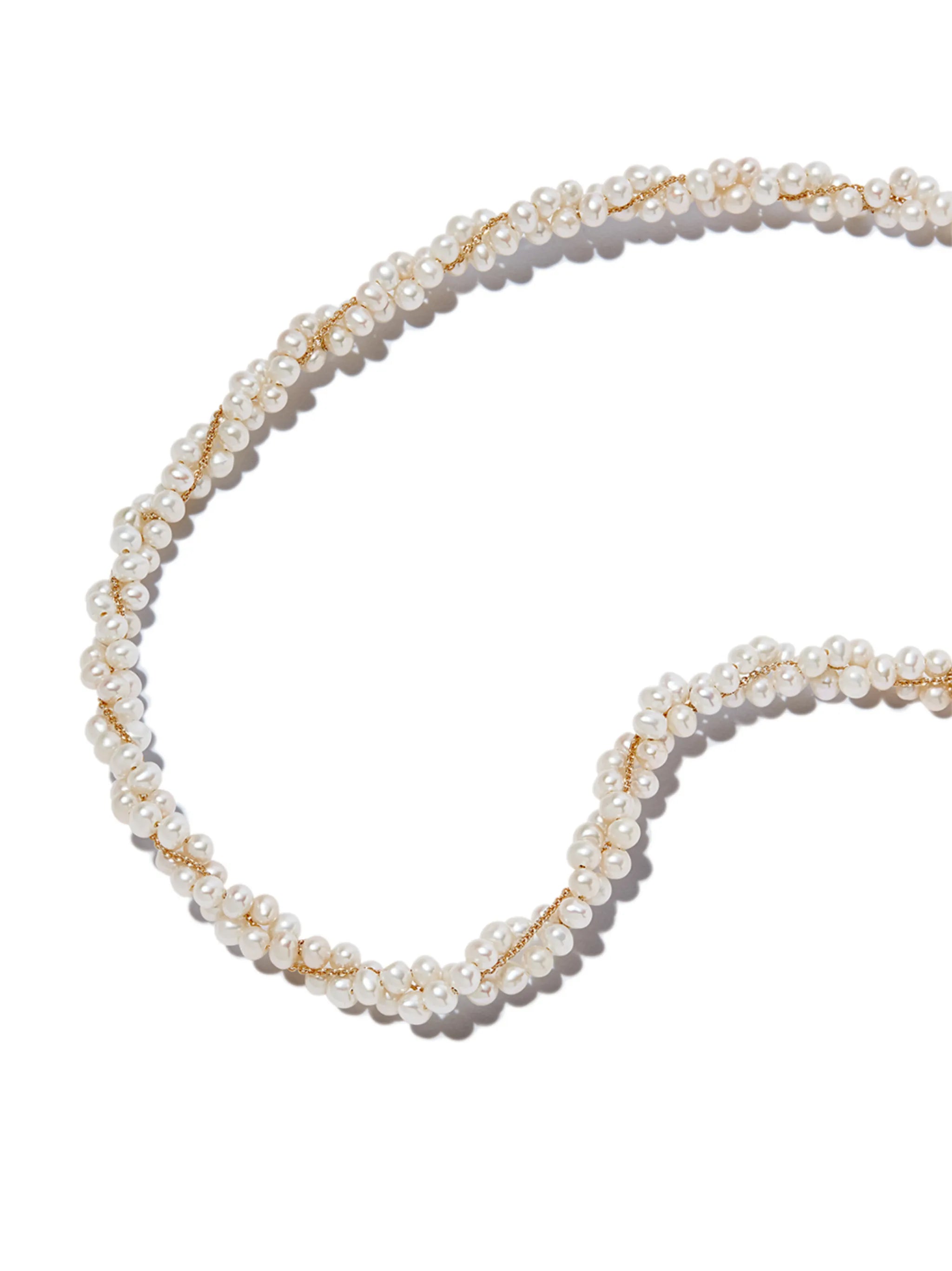 9kt yellow gold pearl necklace
