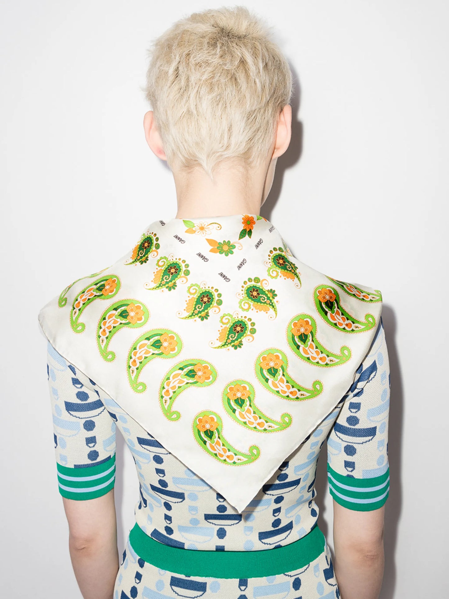 paisley-print silk scarf