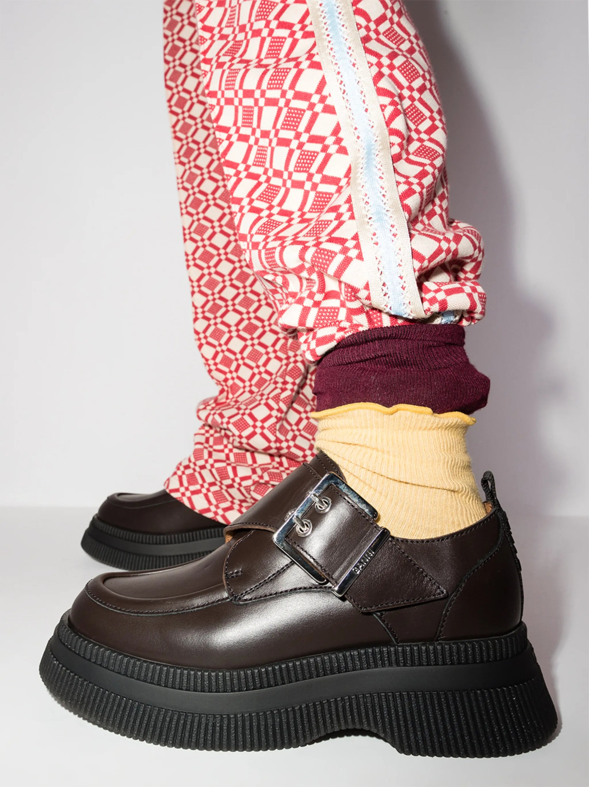 buckled flatform shoes