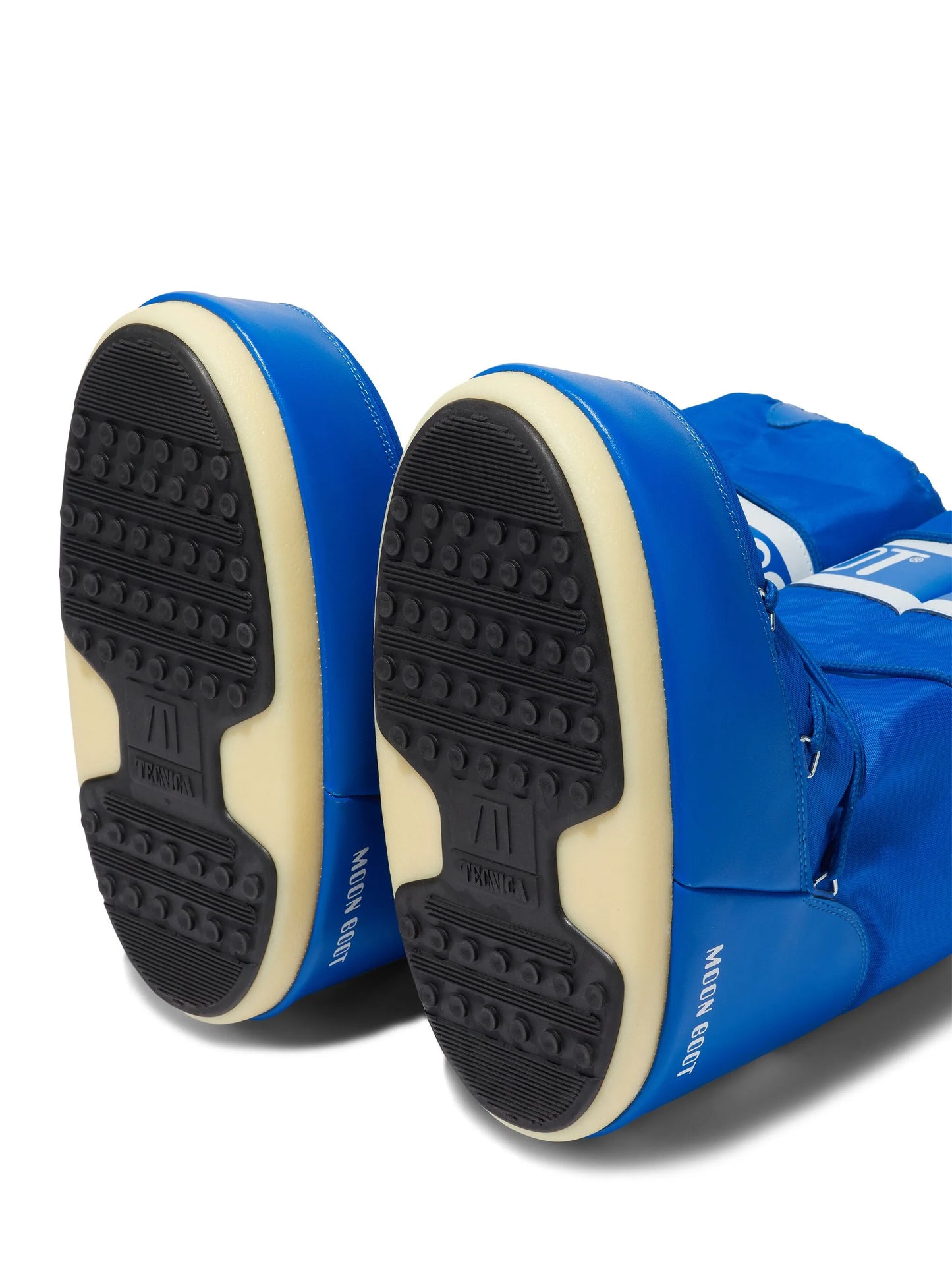 Icon snow boots