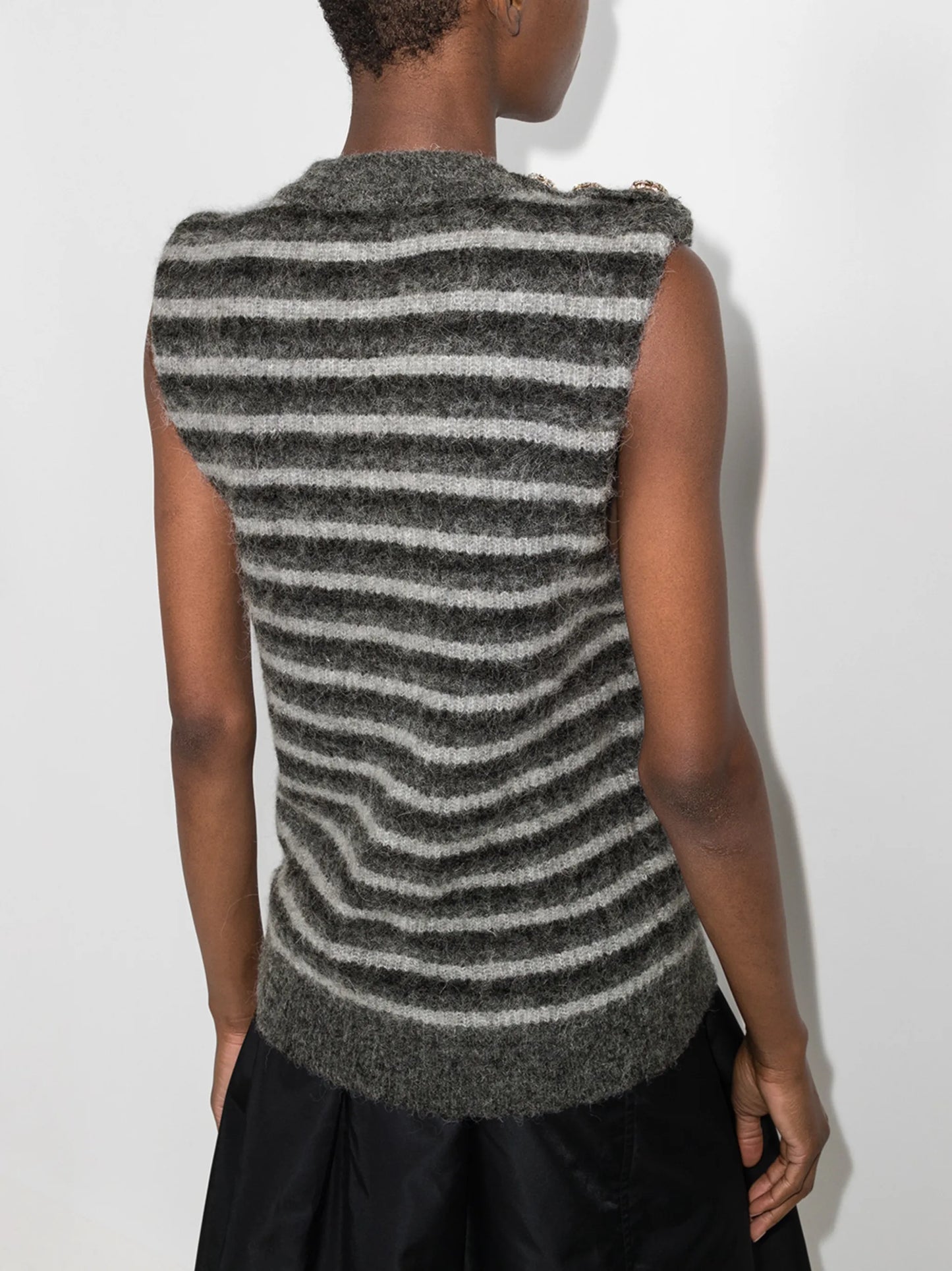 stripe-pattern knitted vest