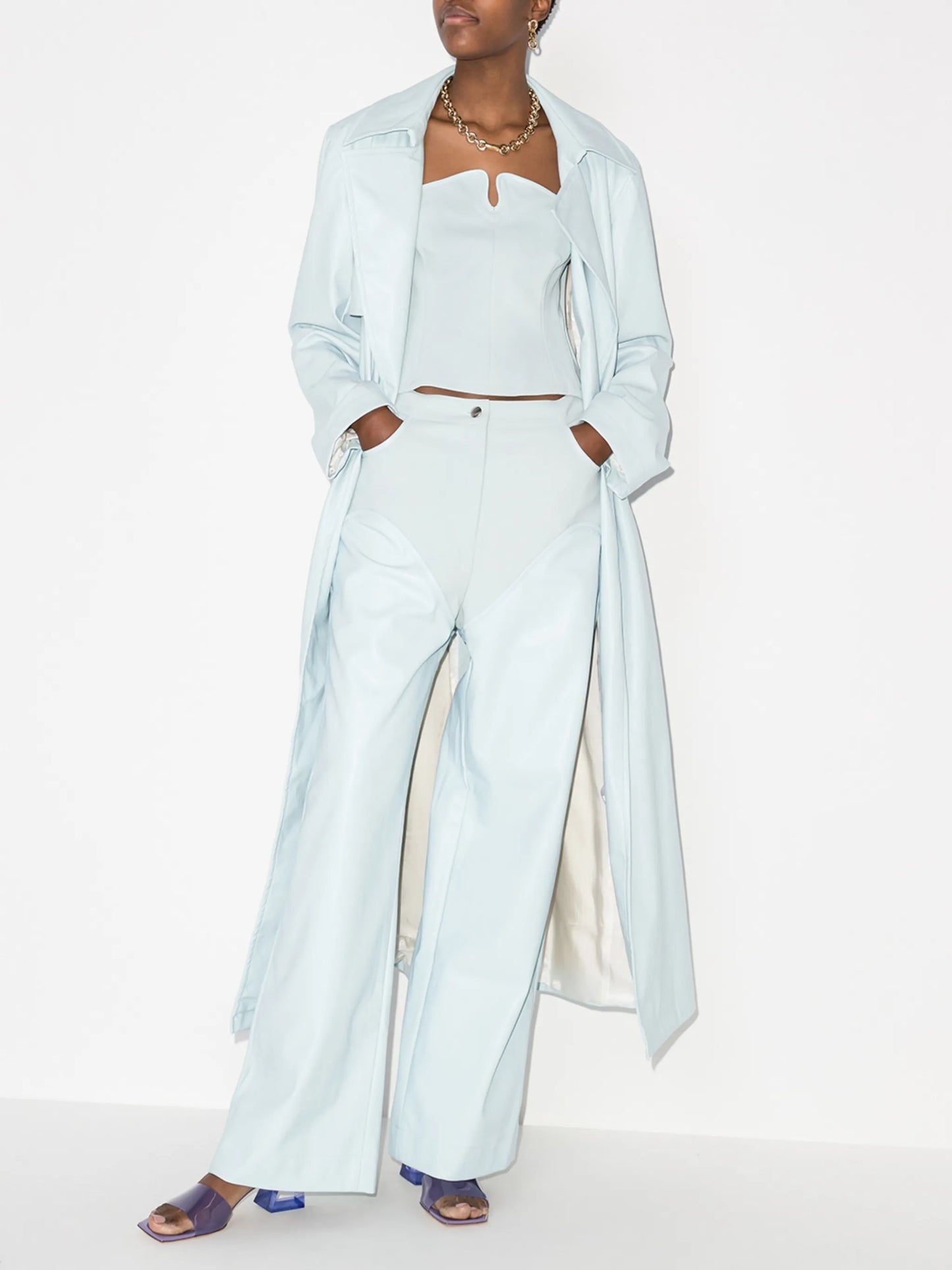 Diamond sateen-trim top