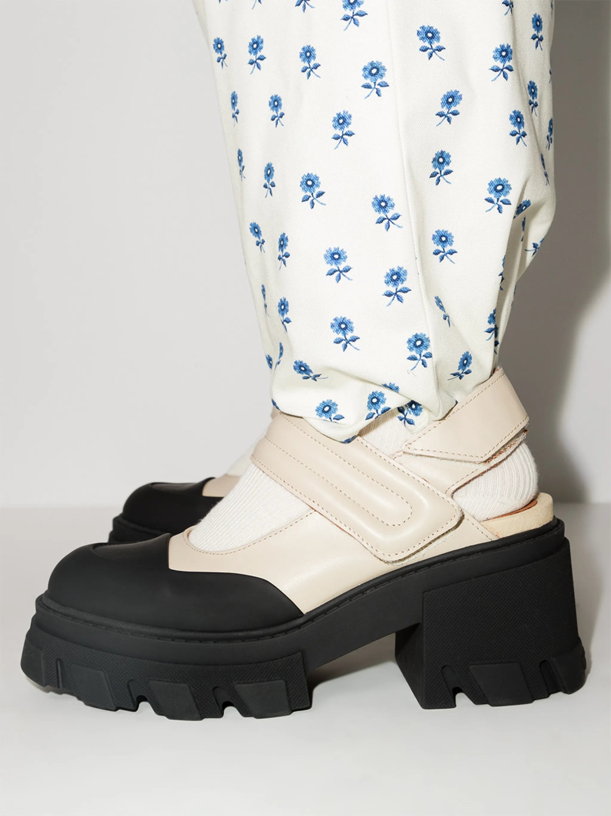 chunky-heel slingback pumps