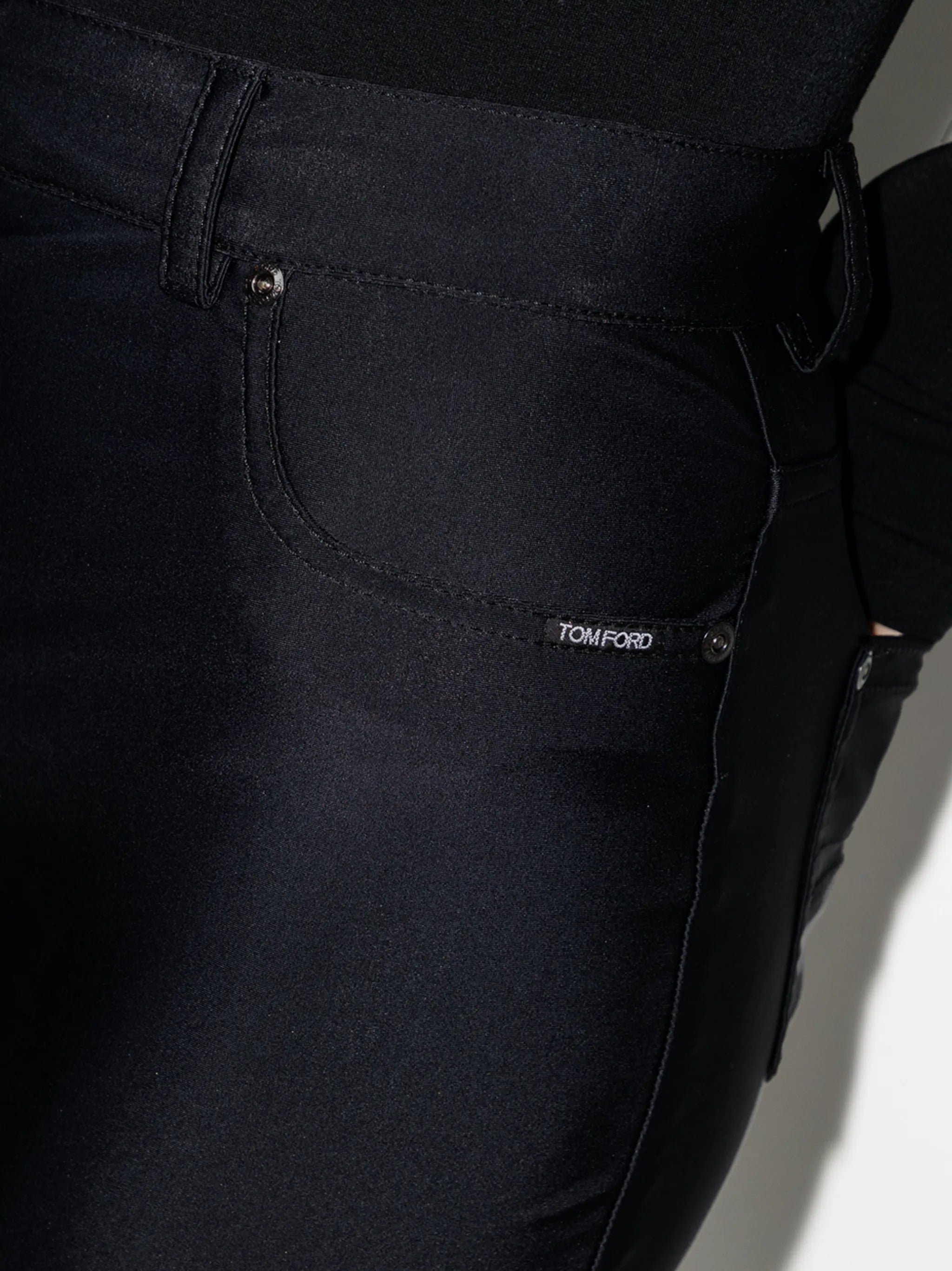 Glossy skinny jeans