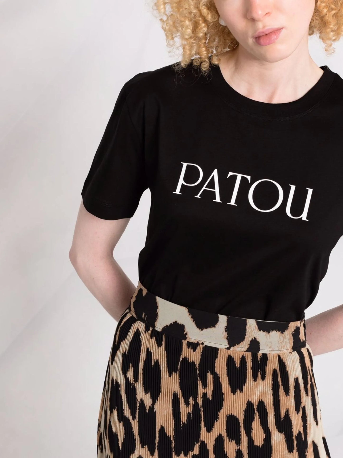 logo-print organic-cotton T-shirt