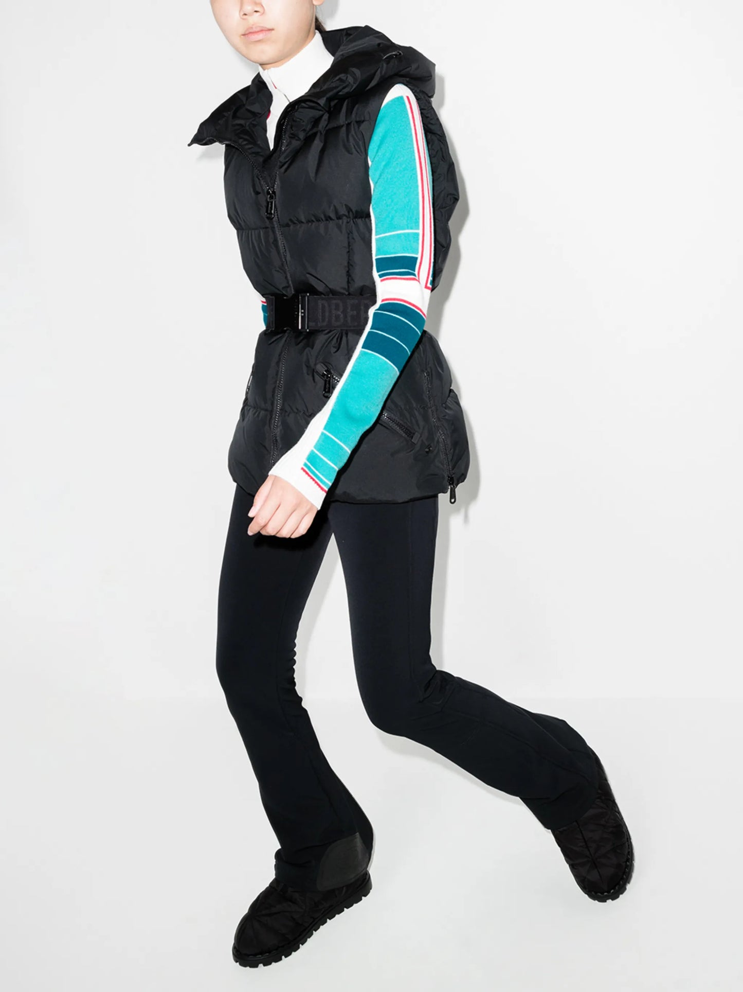zip-up ski jumper