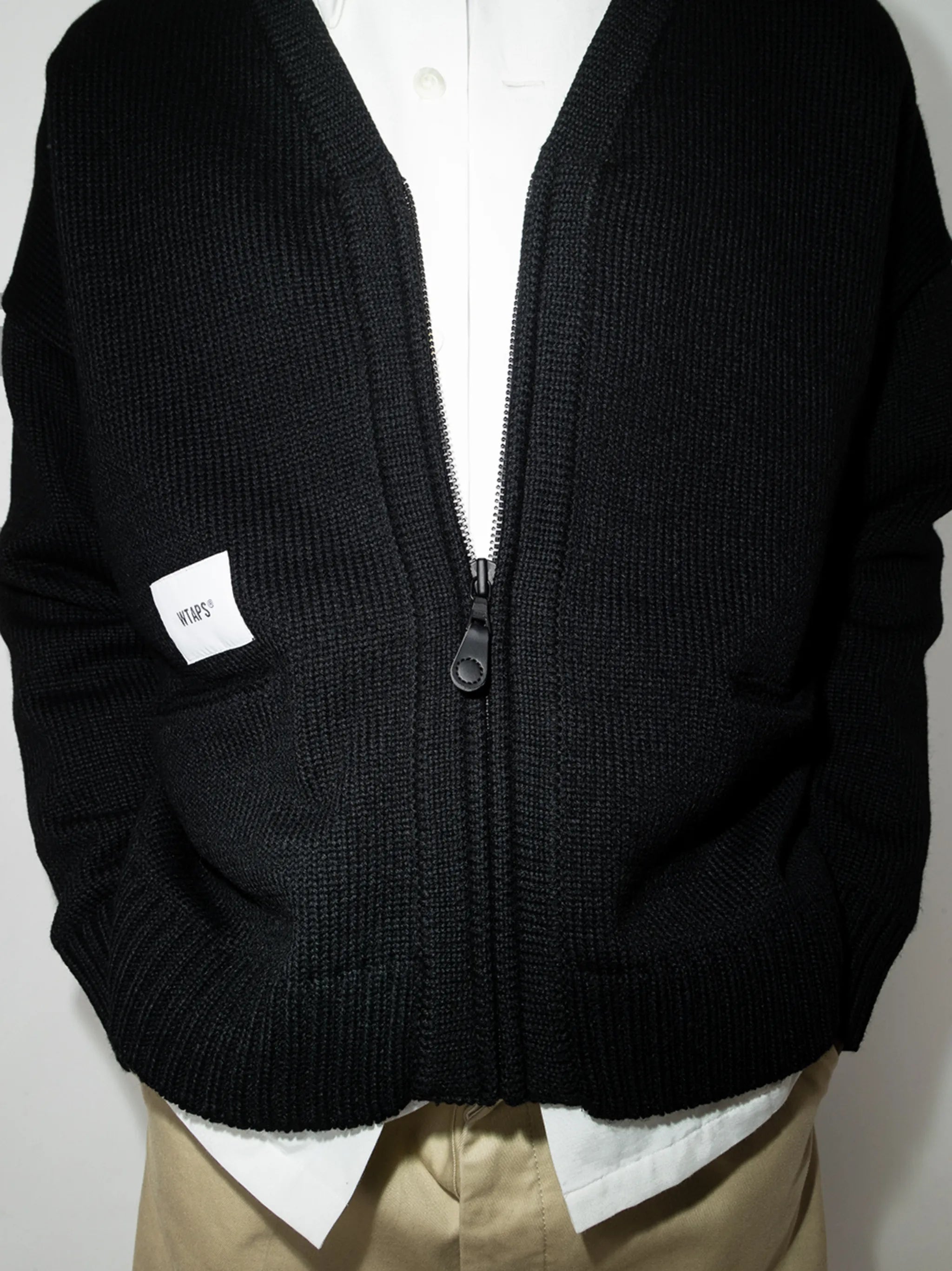 logo patch zipped cardigan