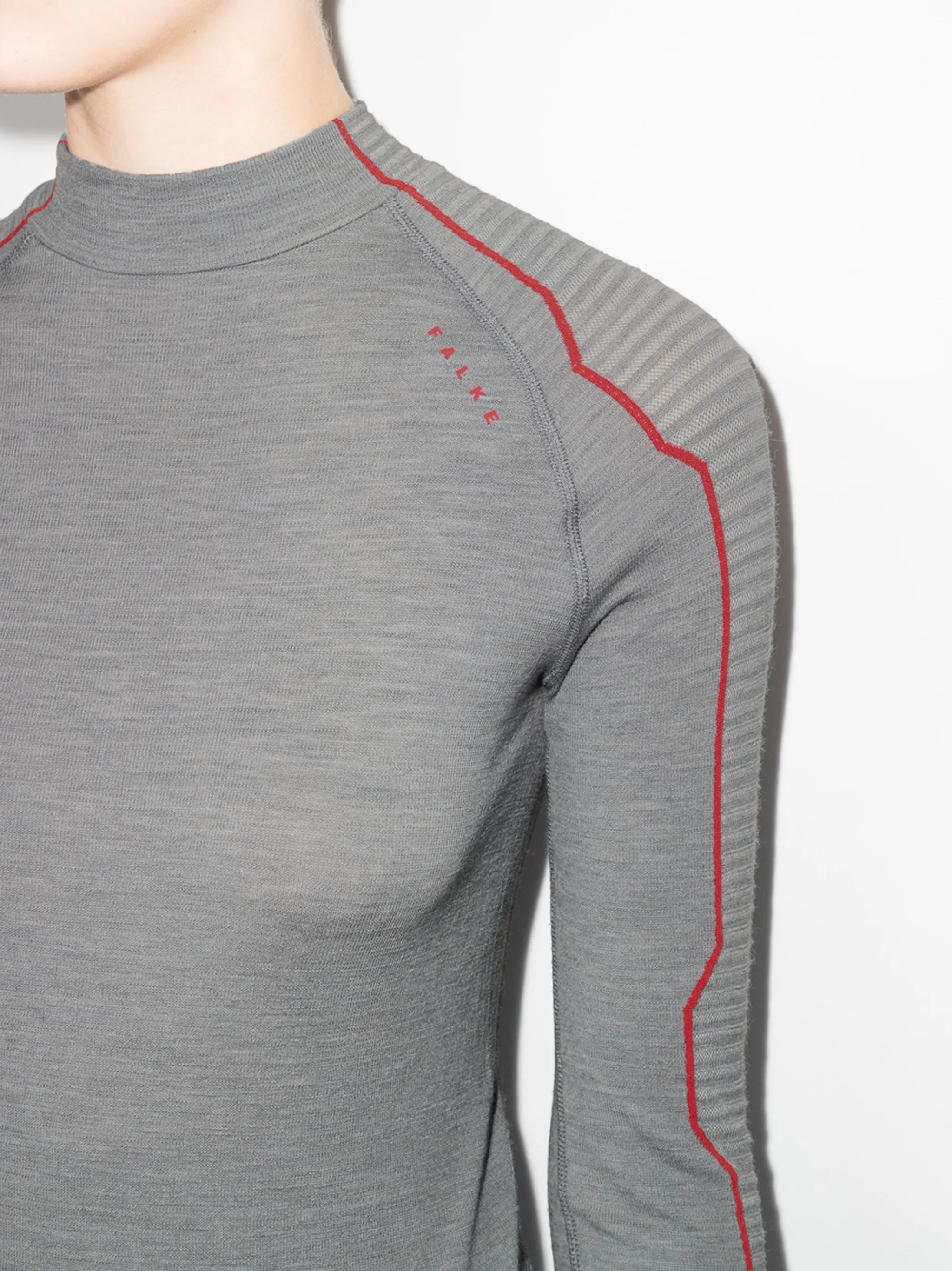 contrasting-trim compression top