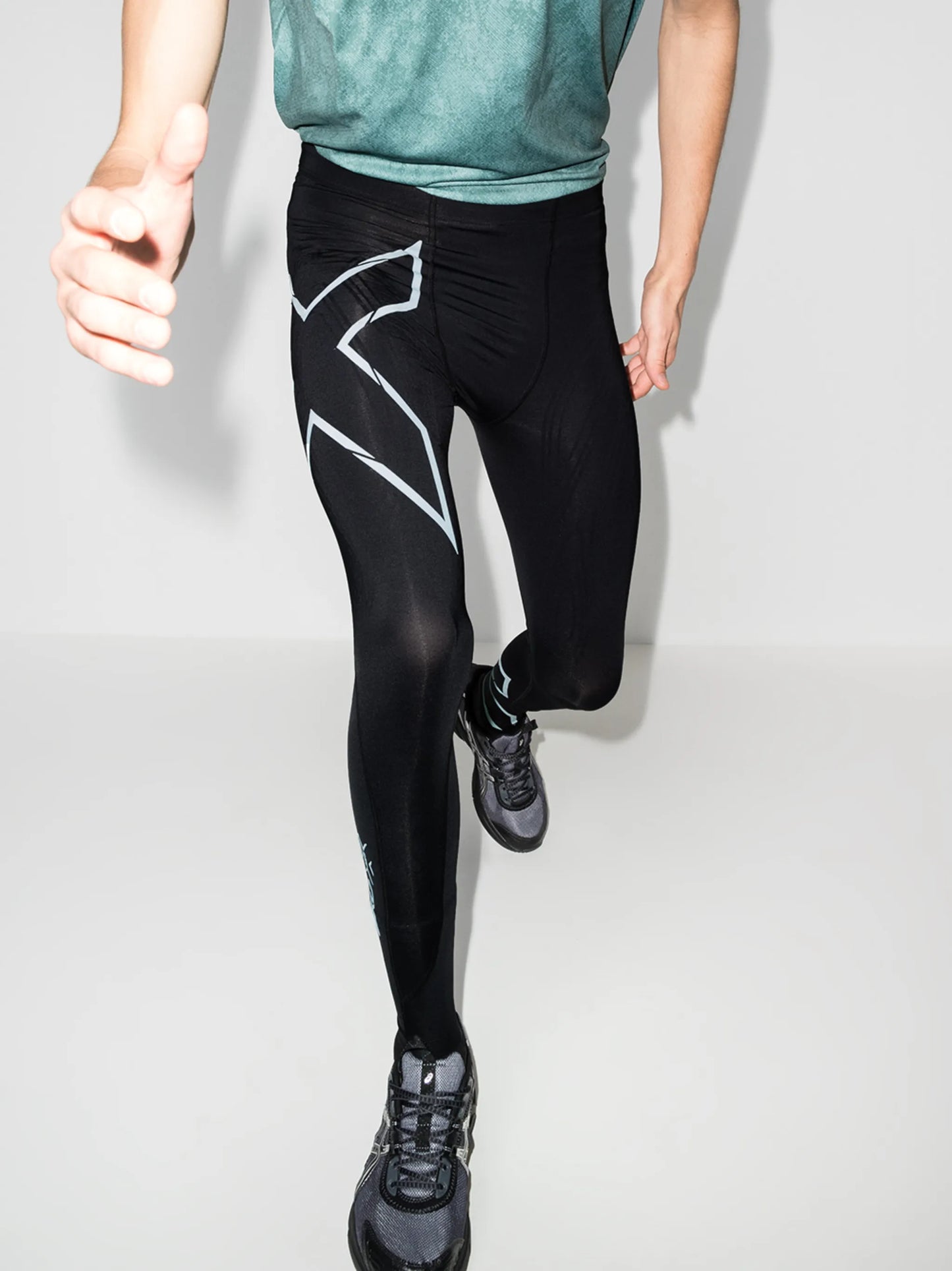 Light Speed compression tights