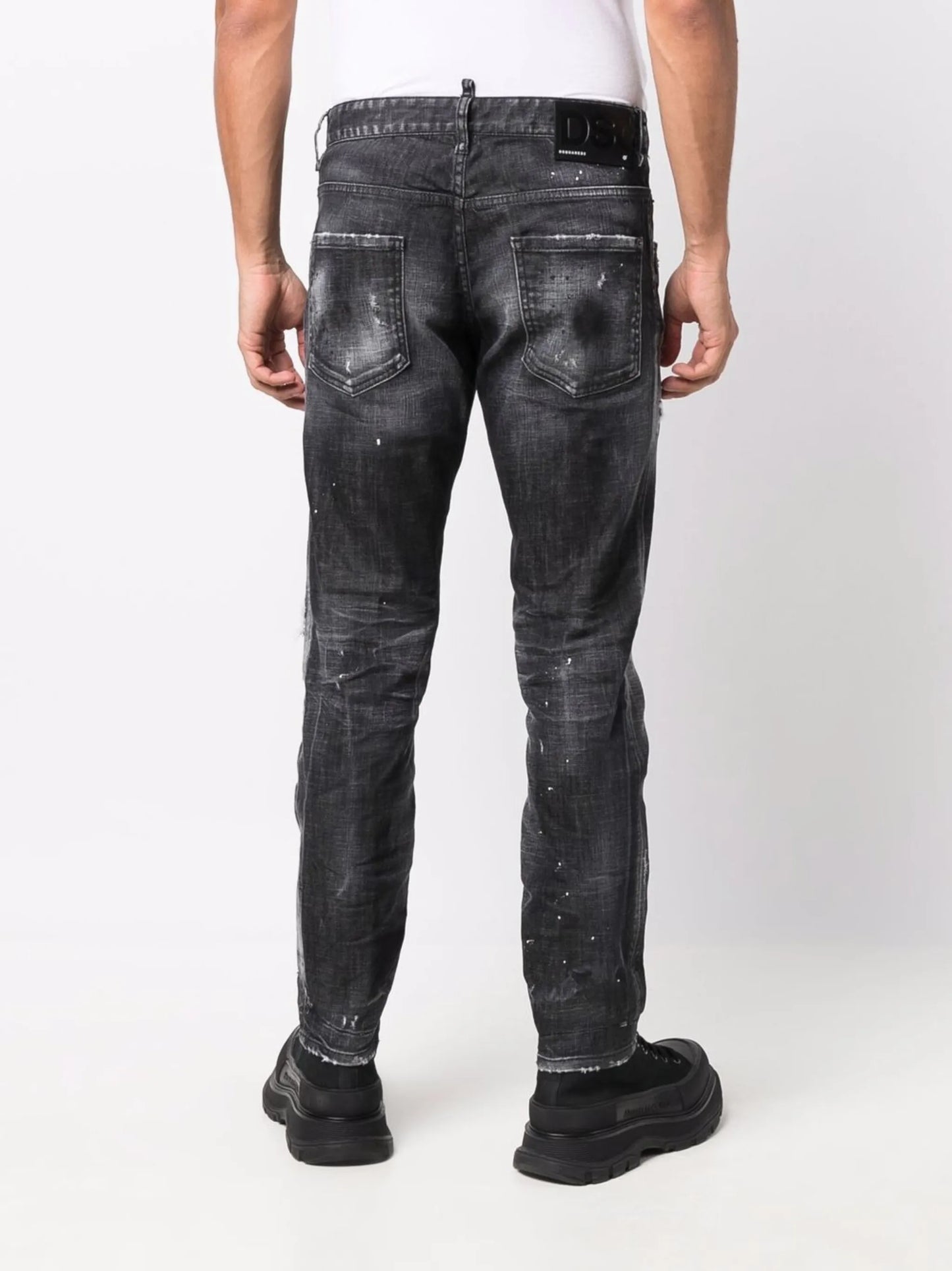 mid-rise distressed straight-leg jeans