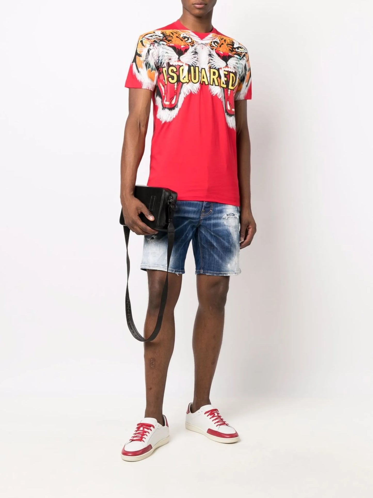 distressed-effect denim shorts