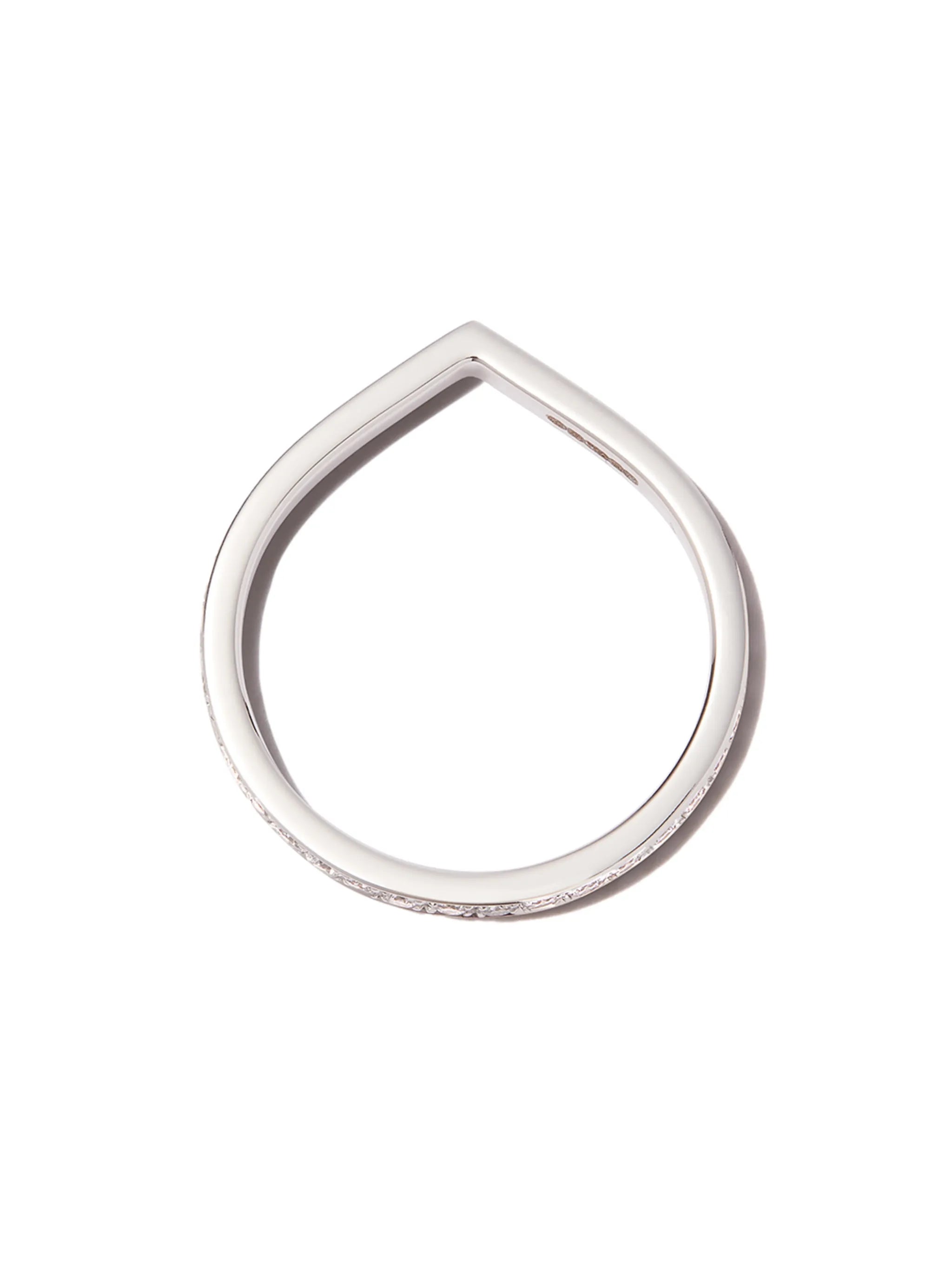 18kt white gold Antifer diamond ring