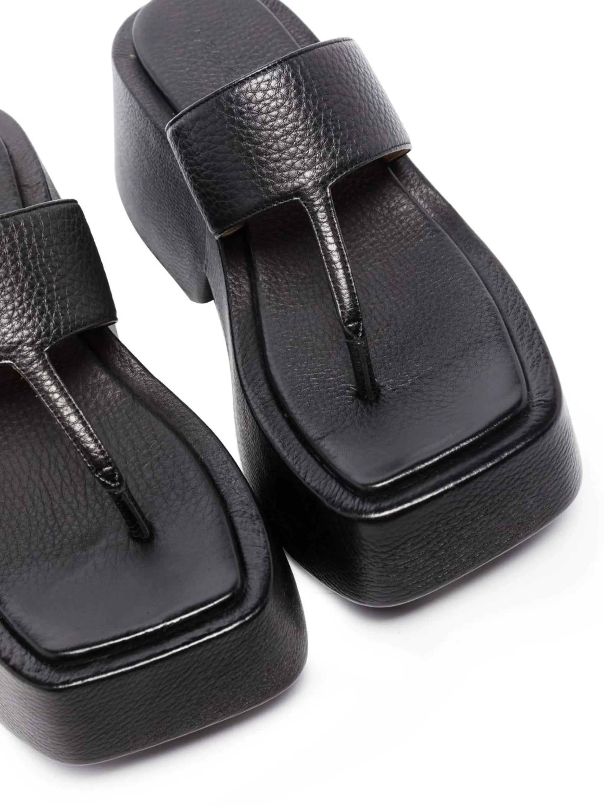 flatform thong sandals