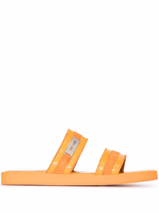 Easy leather sandals