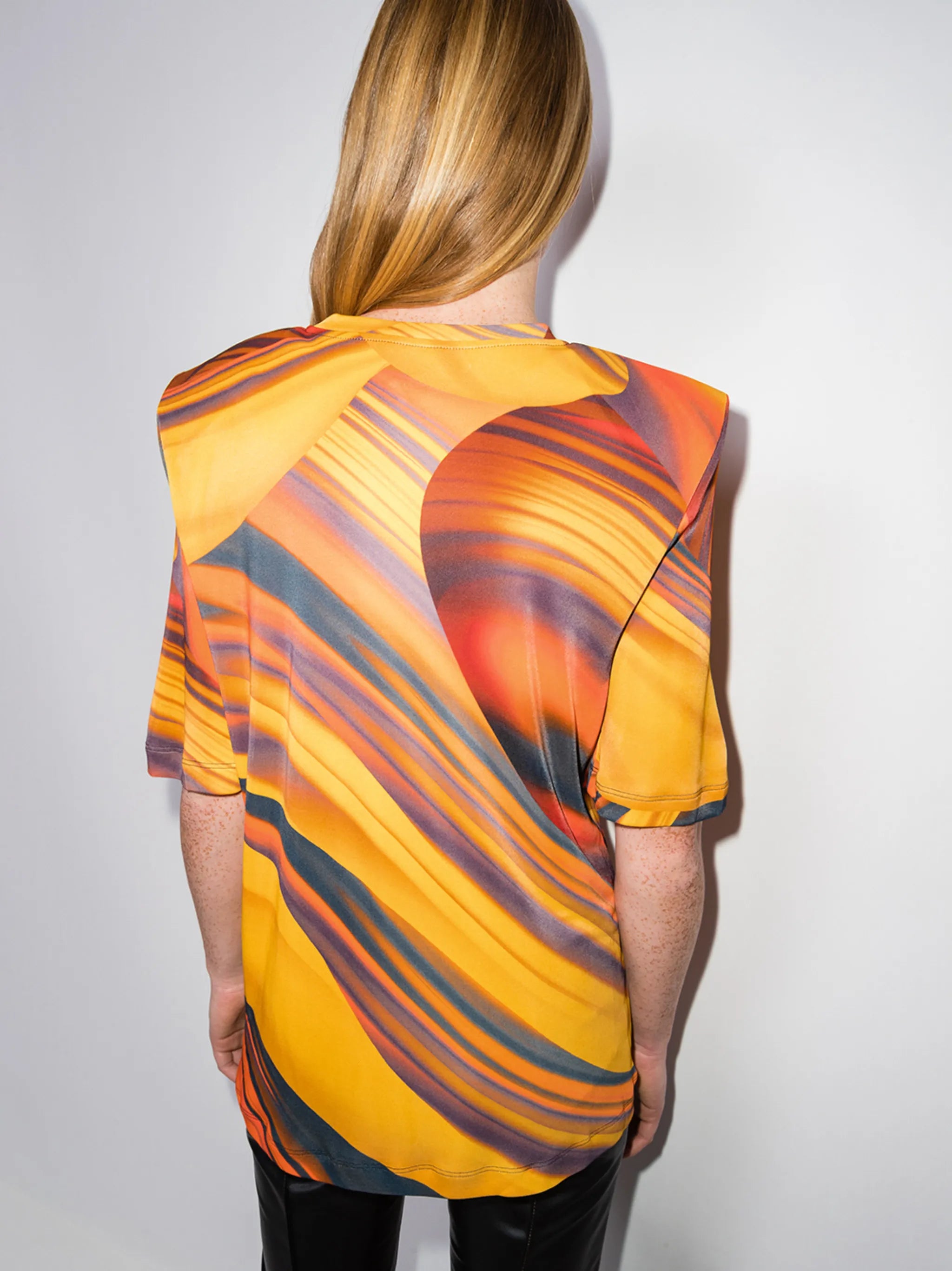 Bella abstract-print T-shirt