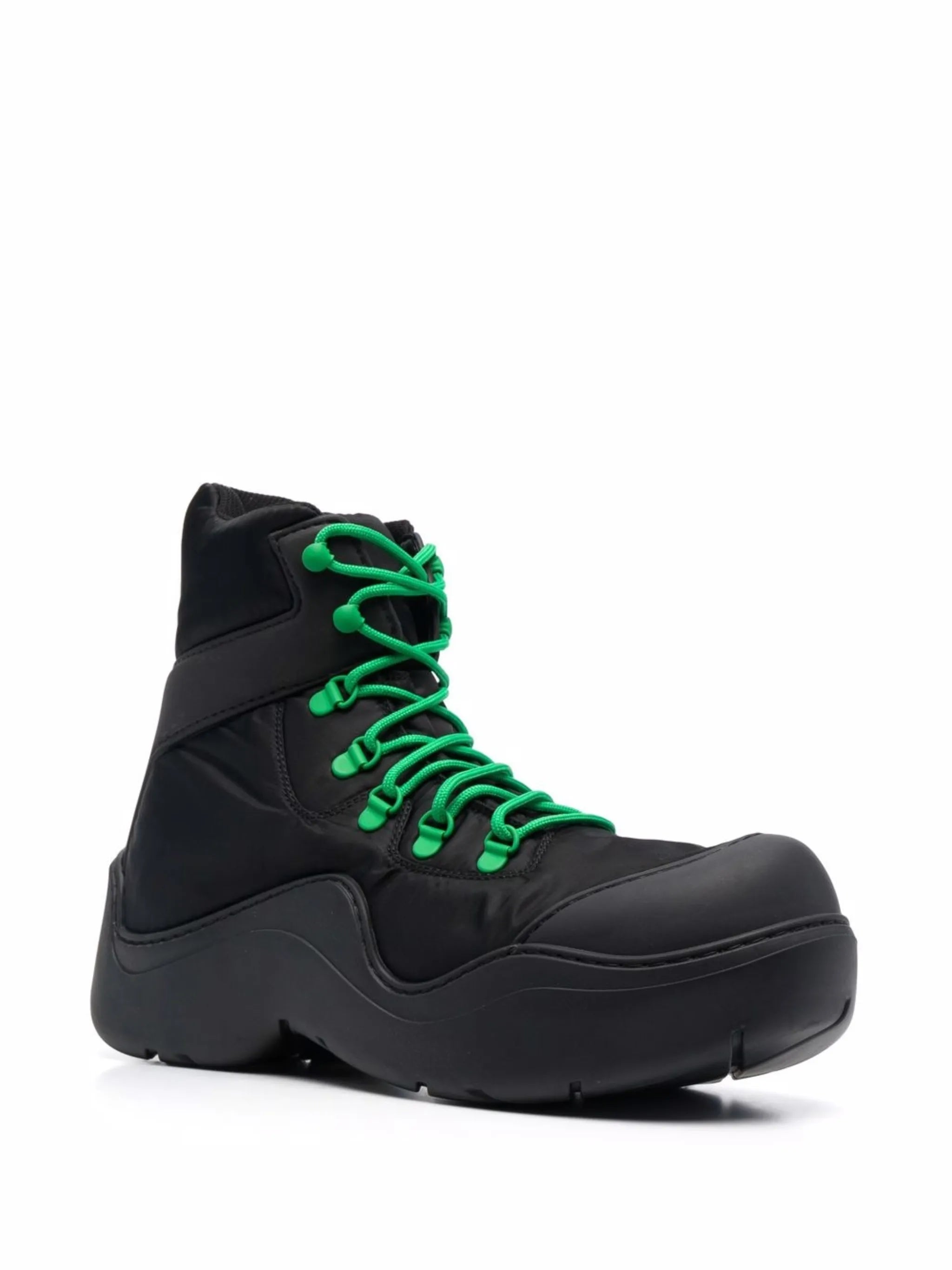 contrasting-lace ankle boots