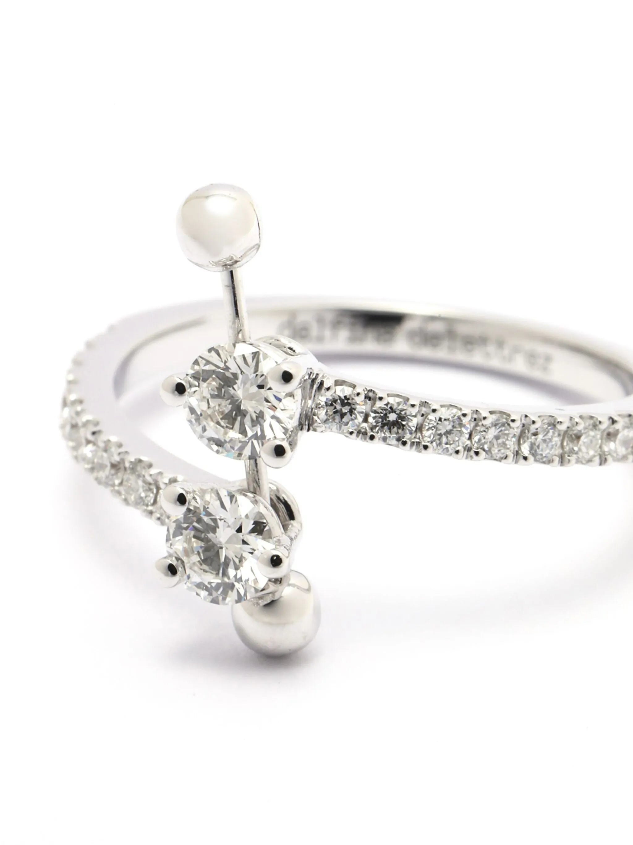 18kt white gold Two In One Contrariè diamond ring