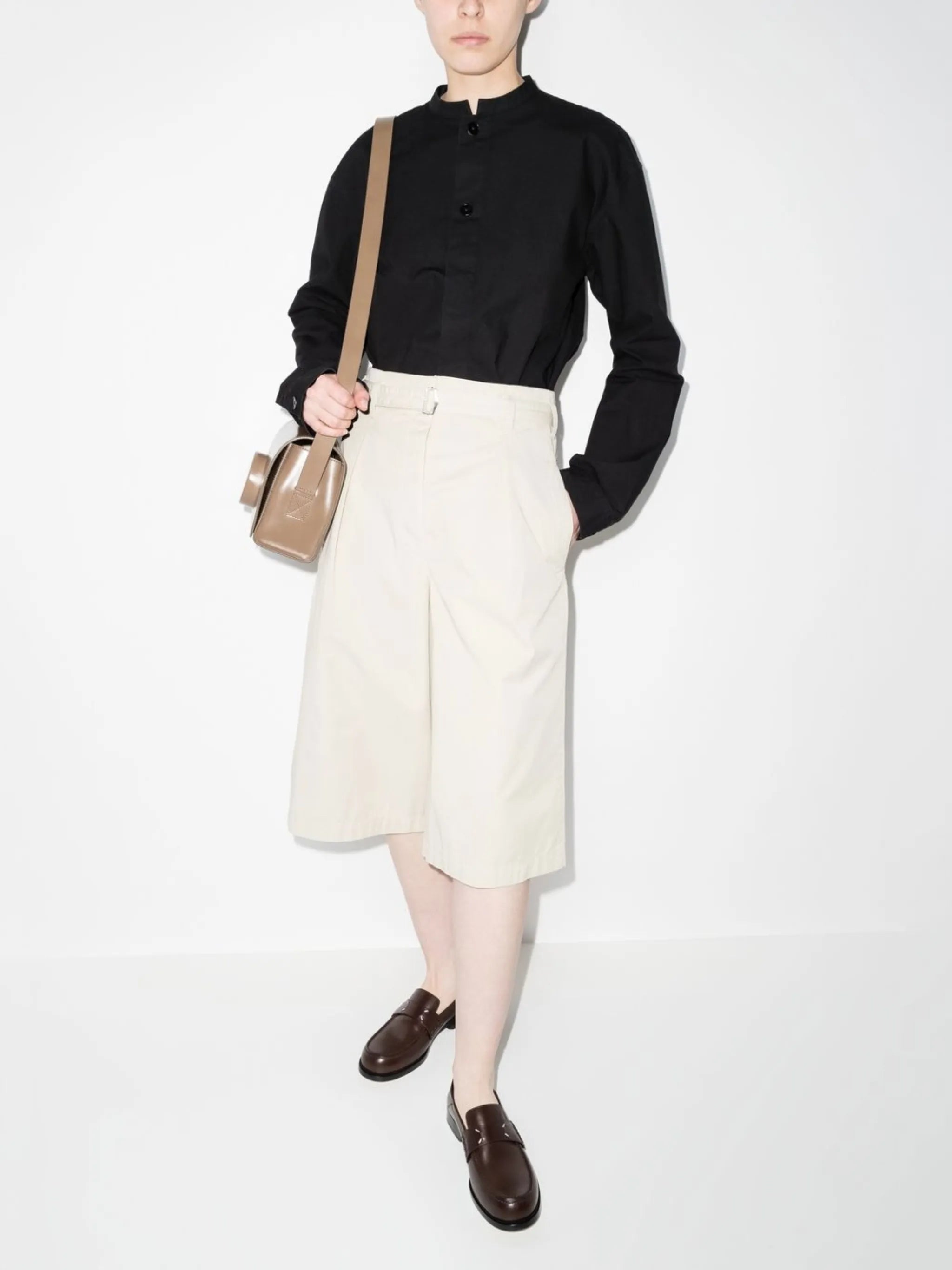 wide-leg knee-length shorts