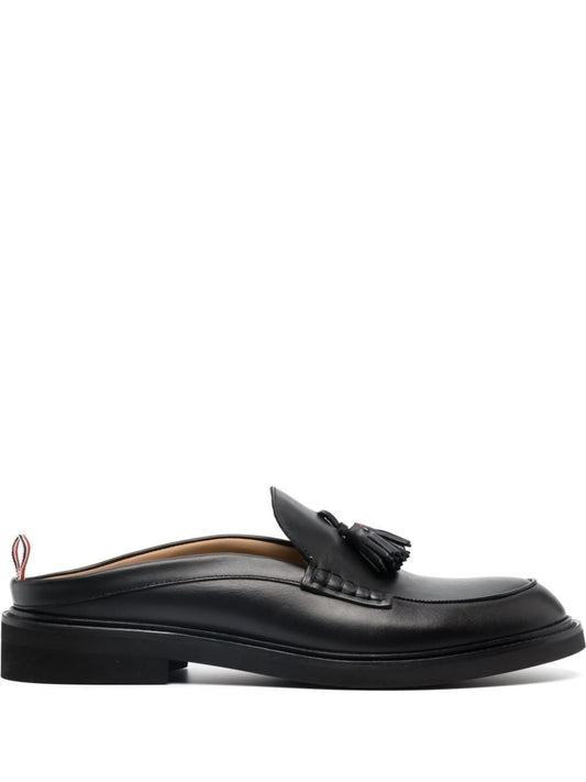 tassel-detailed slip-on loafers