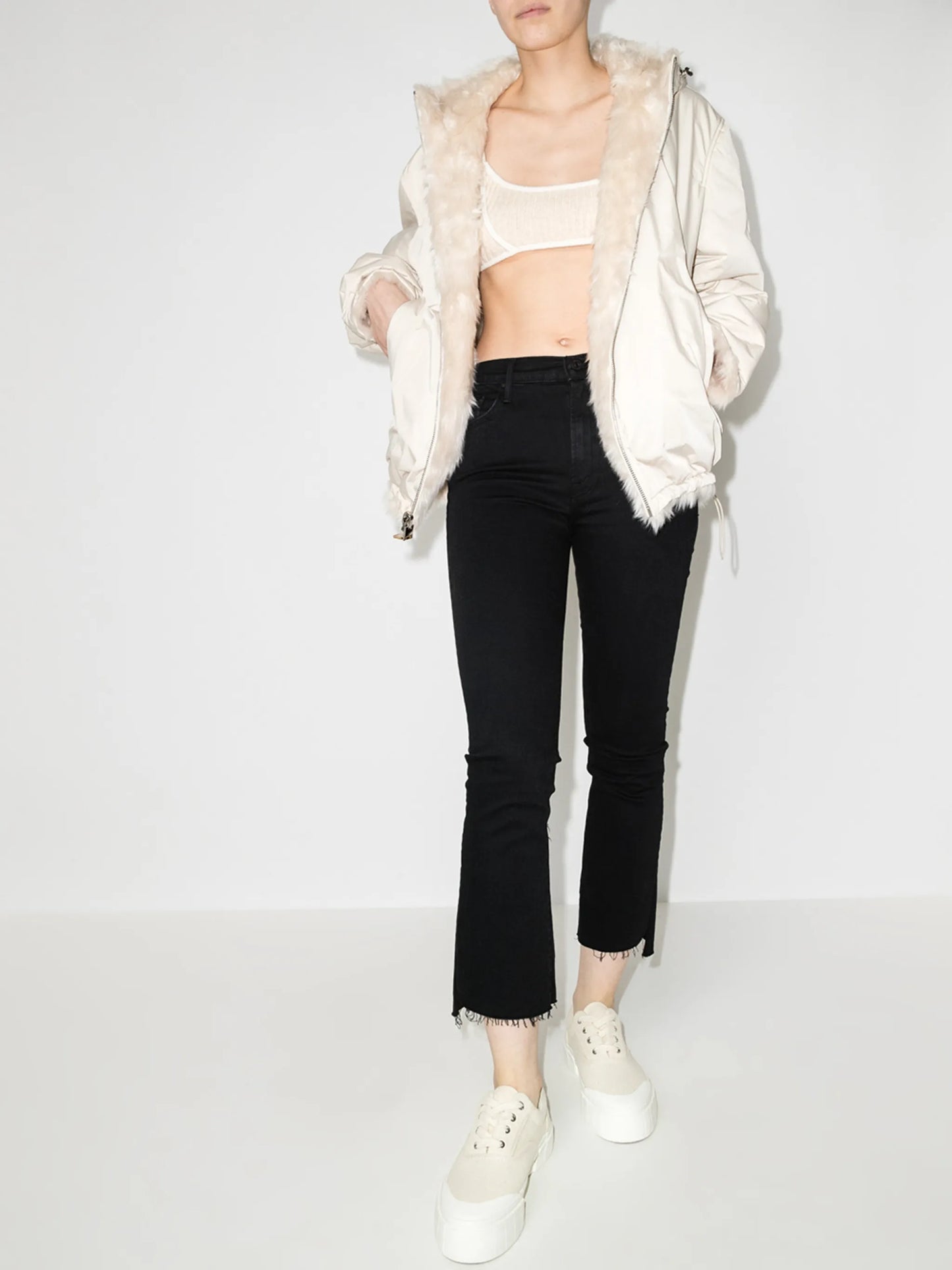 The Insider Crop Step Fray jeans