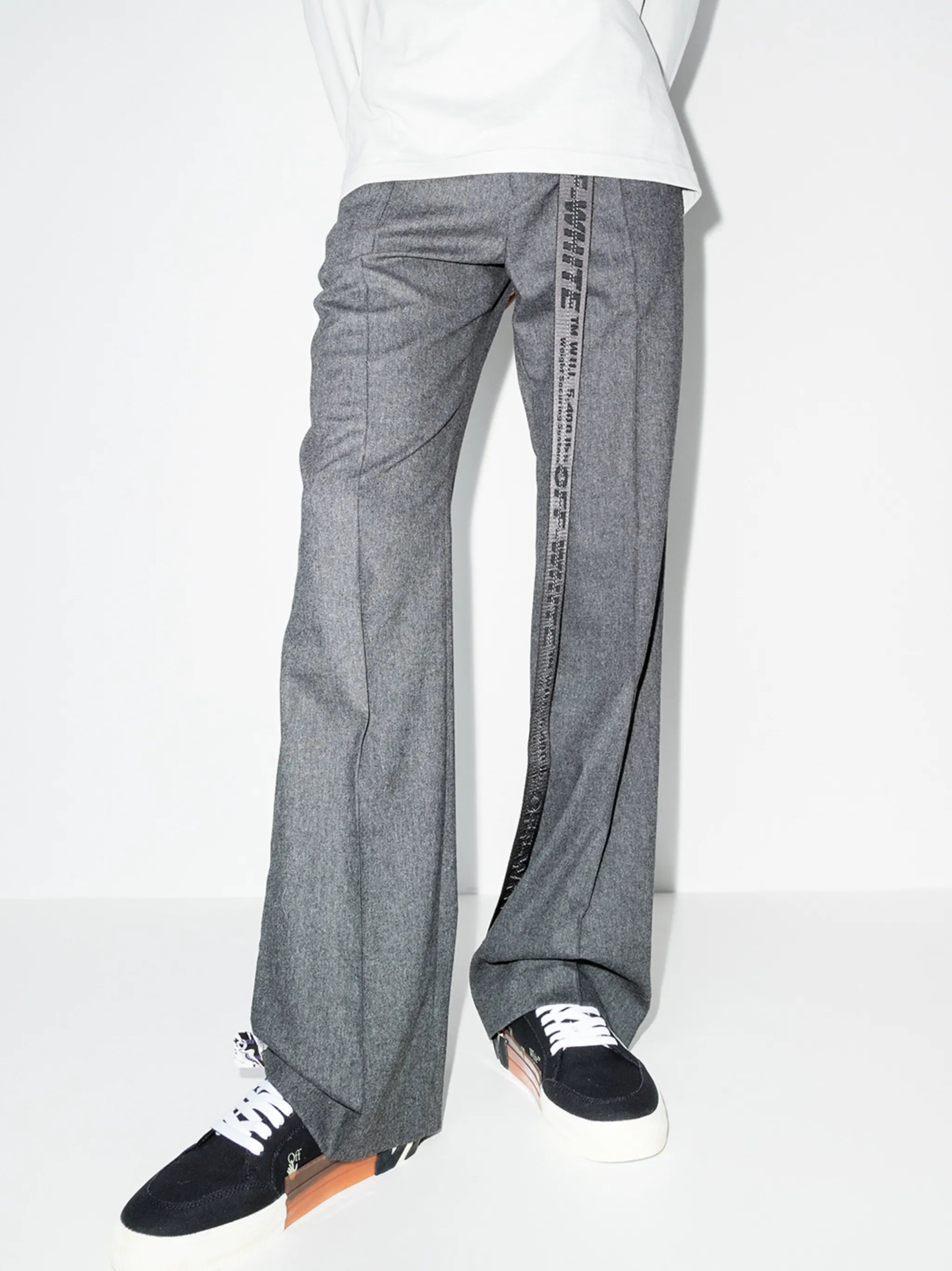 Vulcanized low-top sneakers