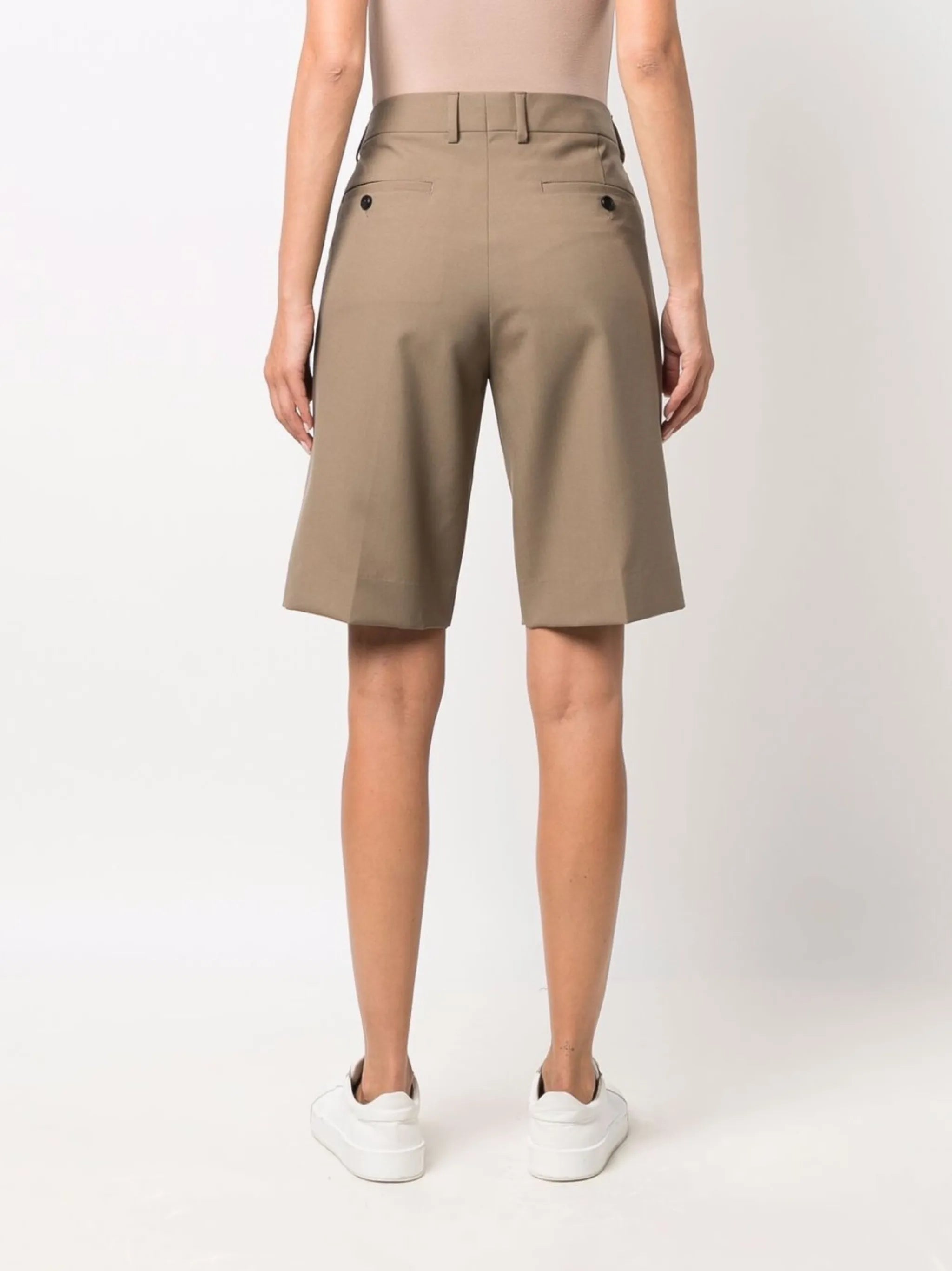 tailored knee-length shorts