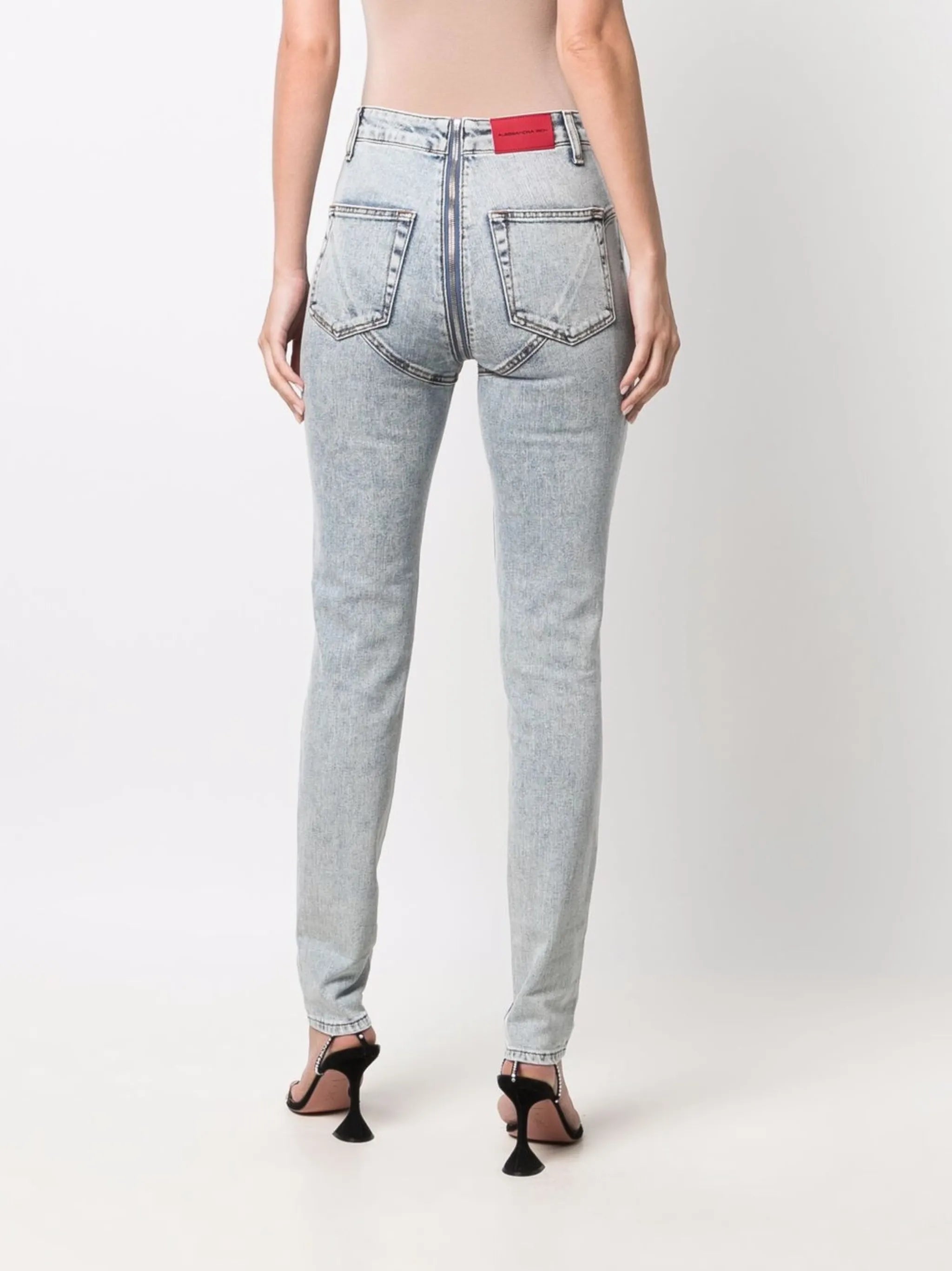 light wash skinny jeans