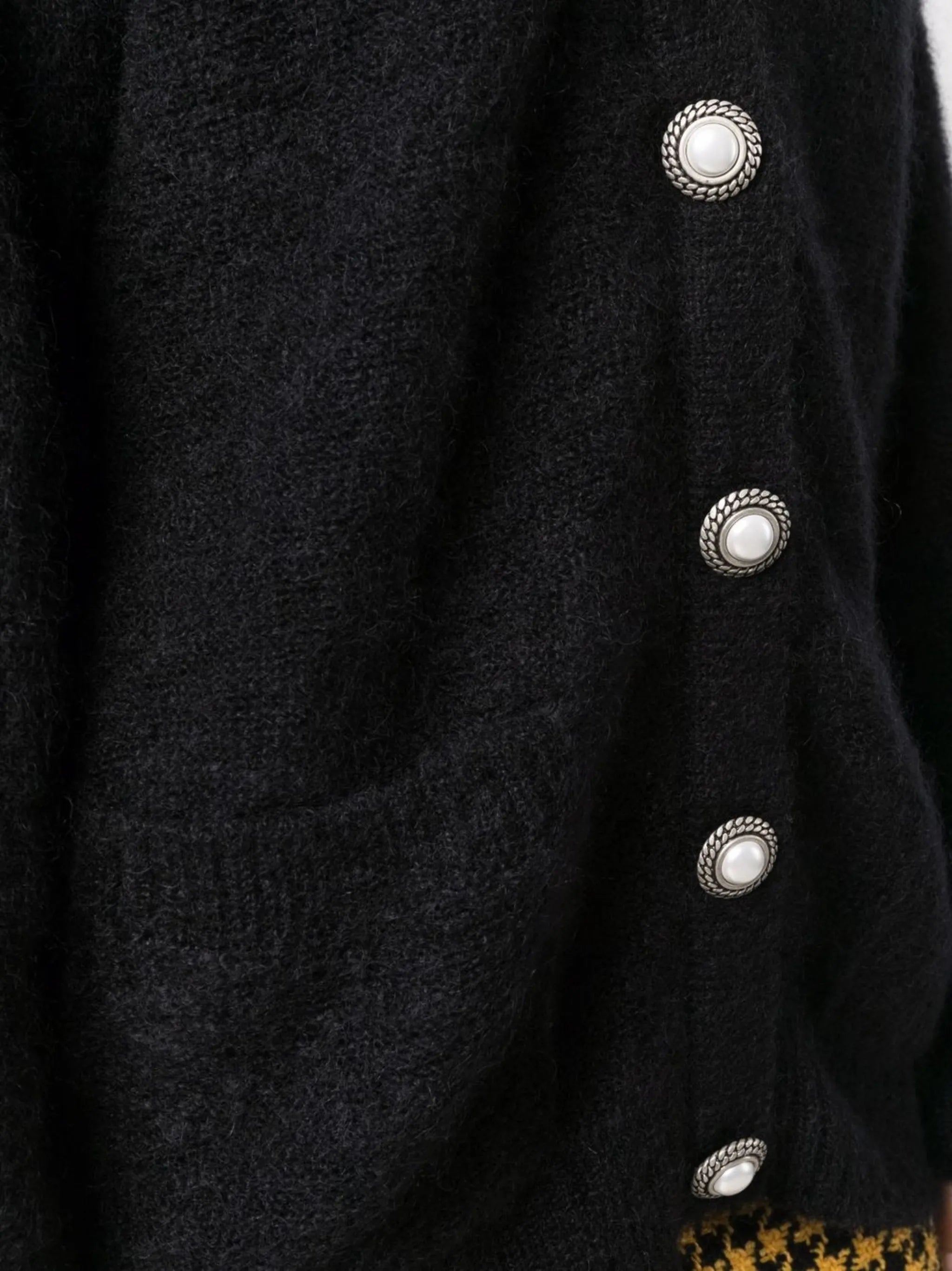 pearl butttons cardigan