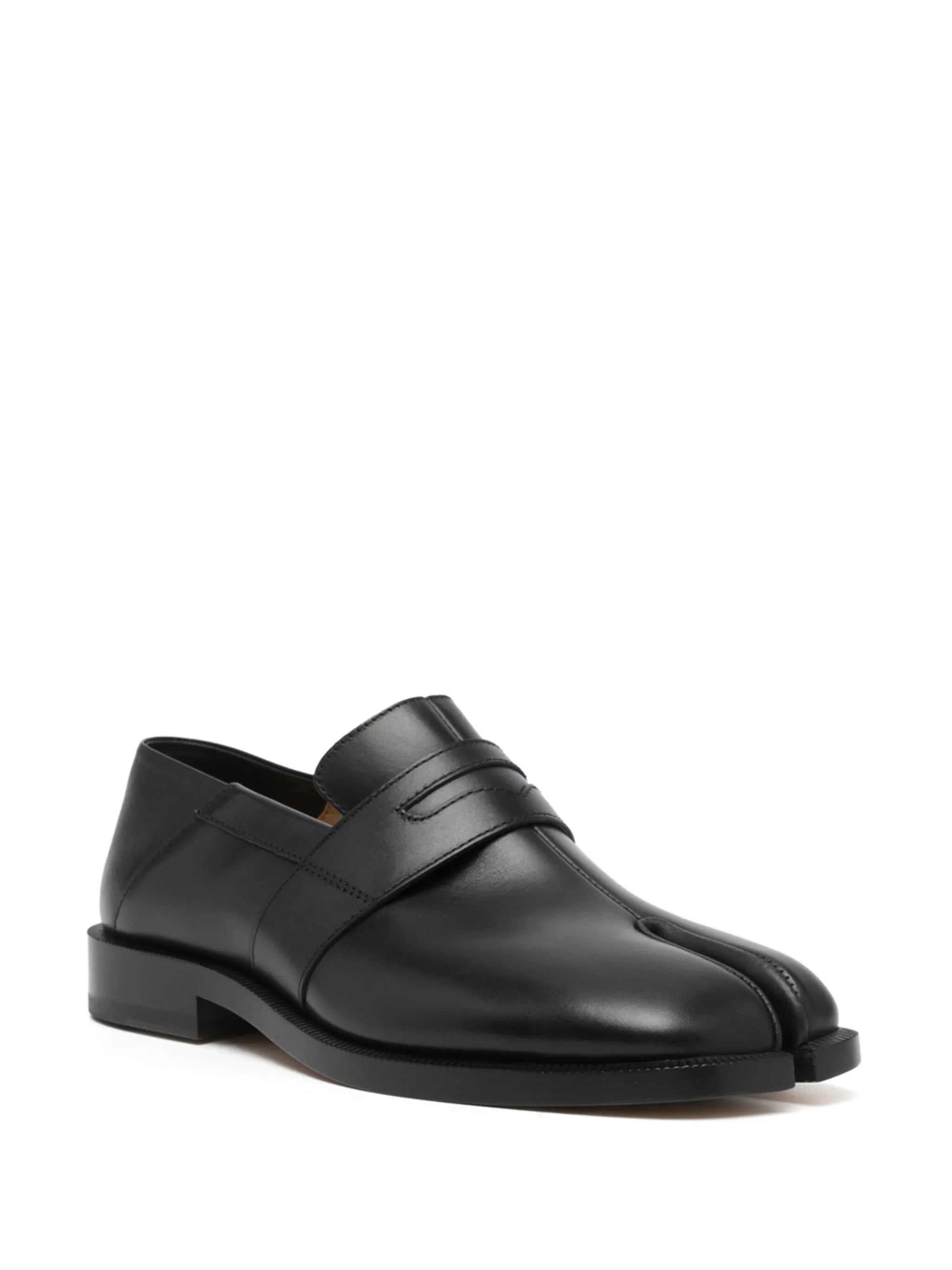 Tabi leather loafers