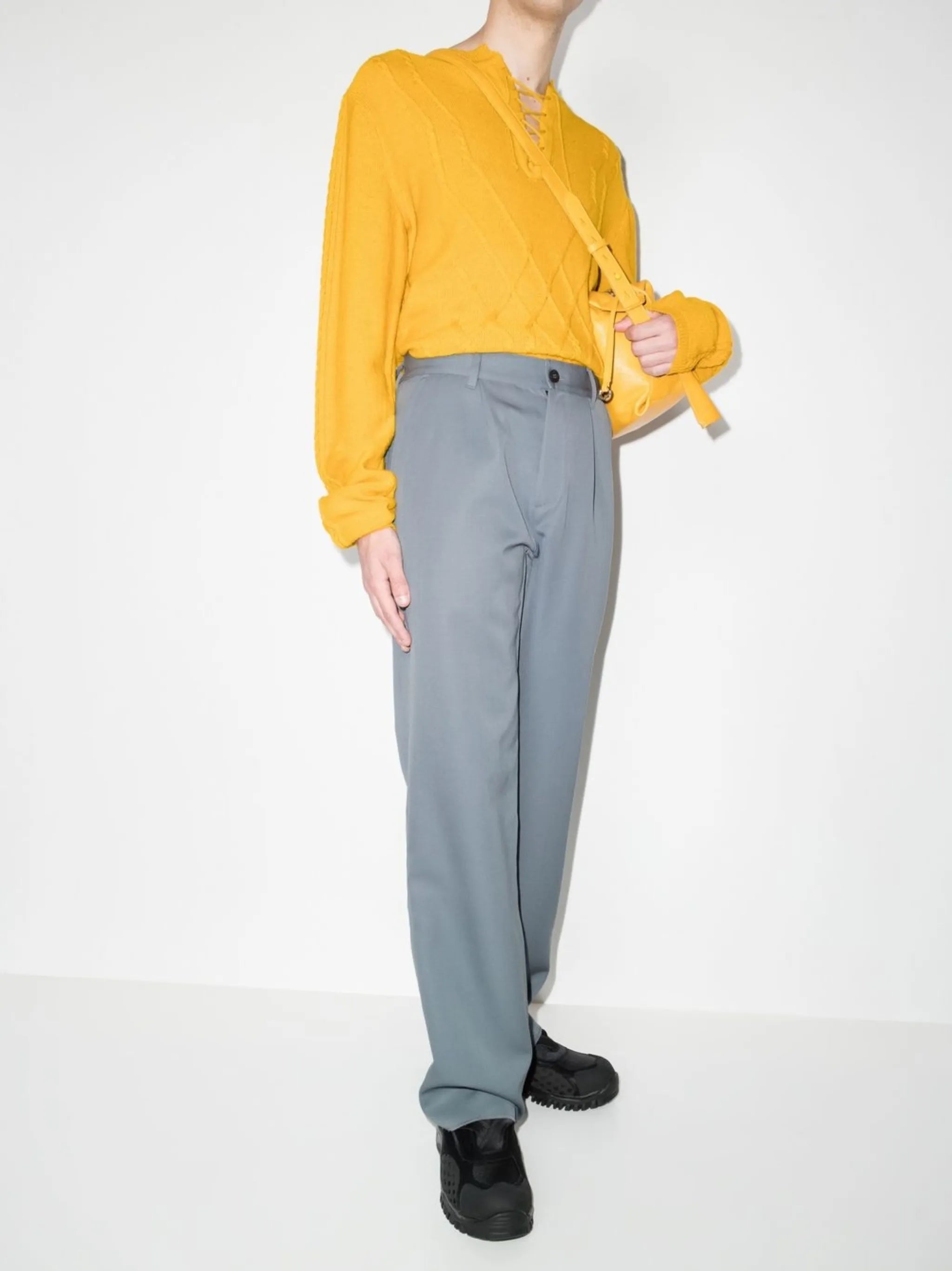 straight-leg tailored trousers