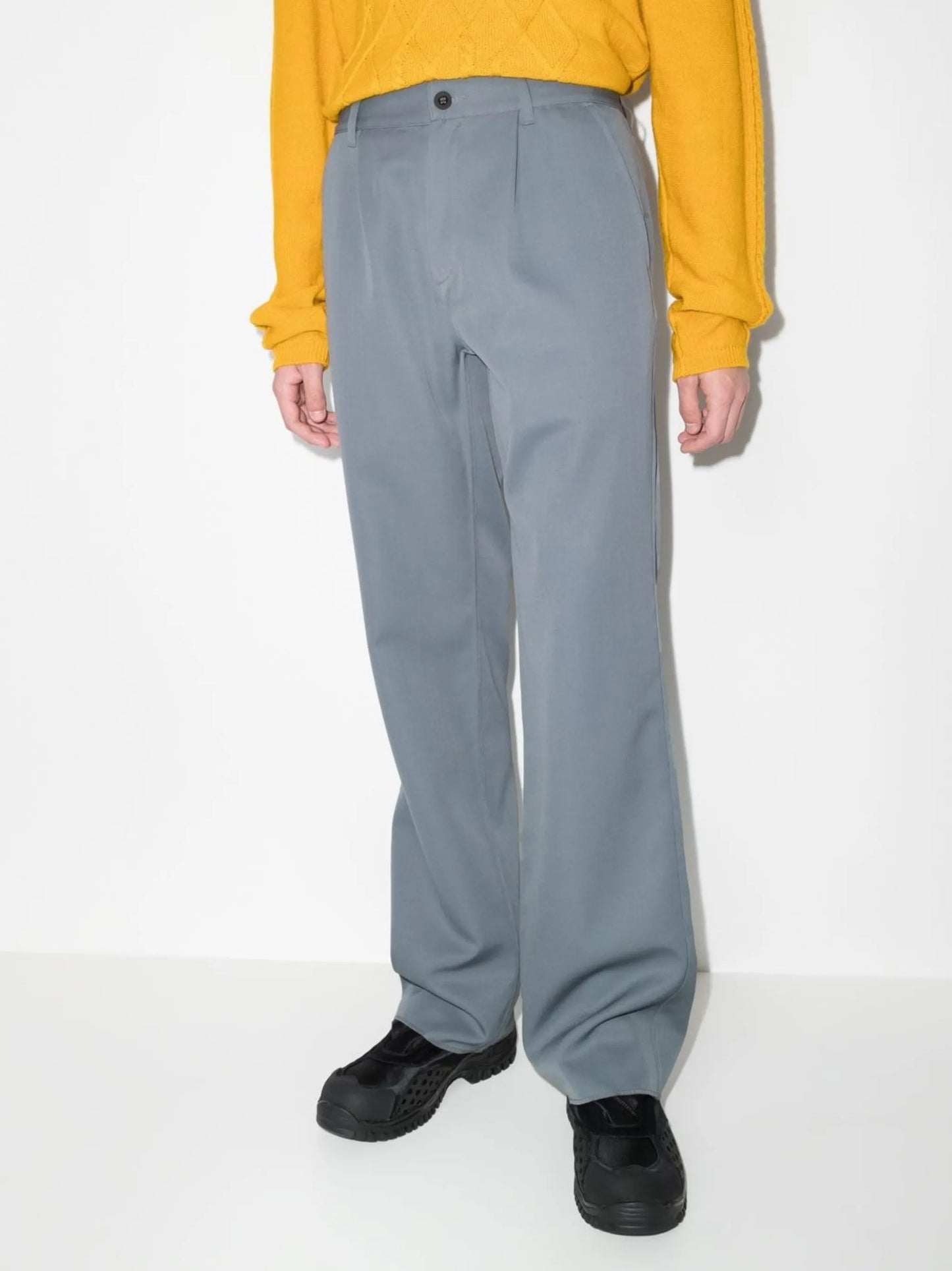 straight-leg tailored trousers