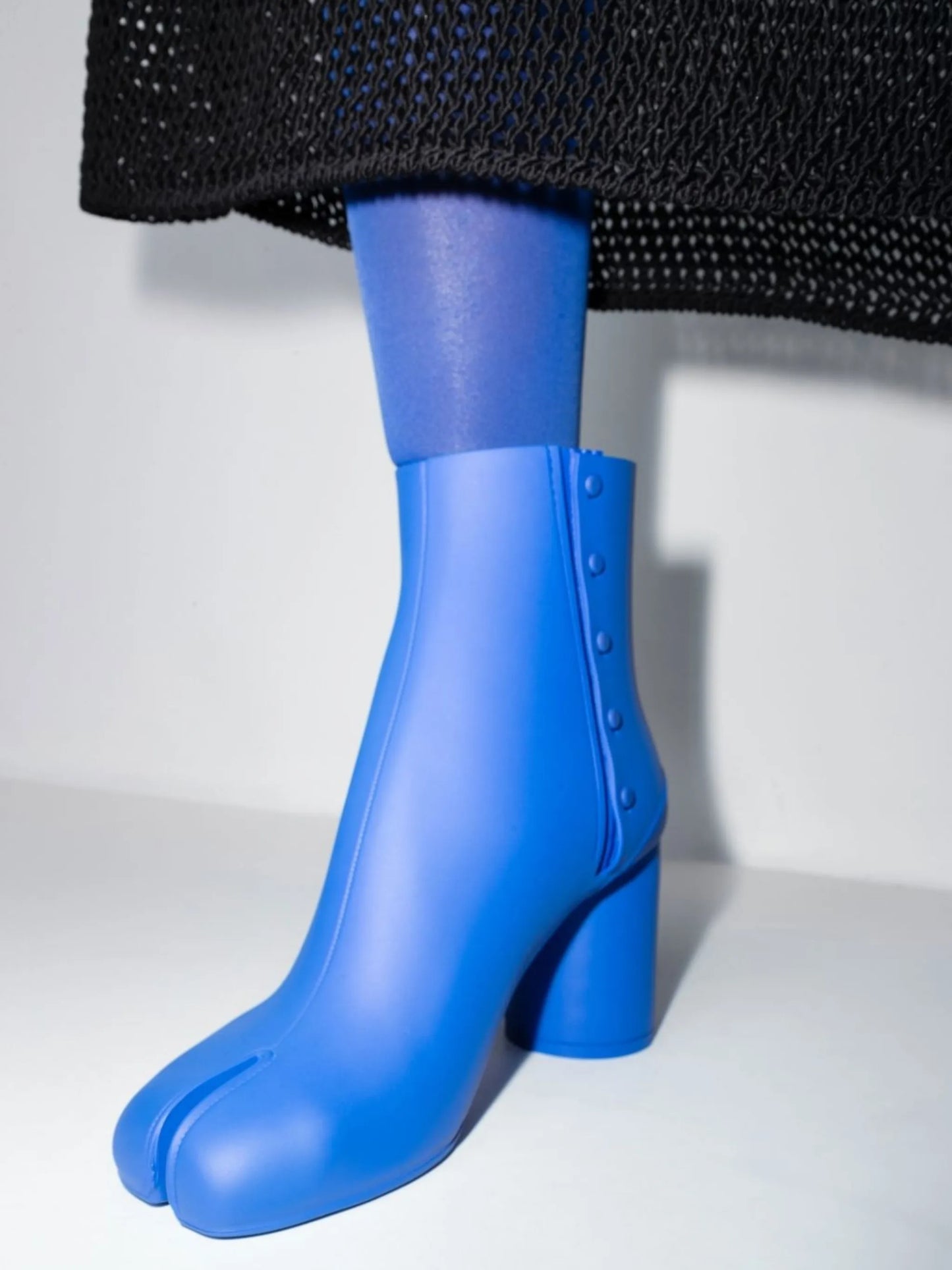 Tabi ankle boots