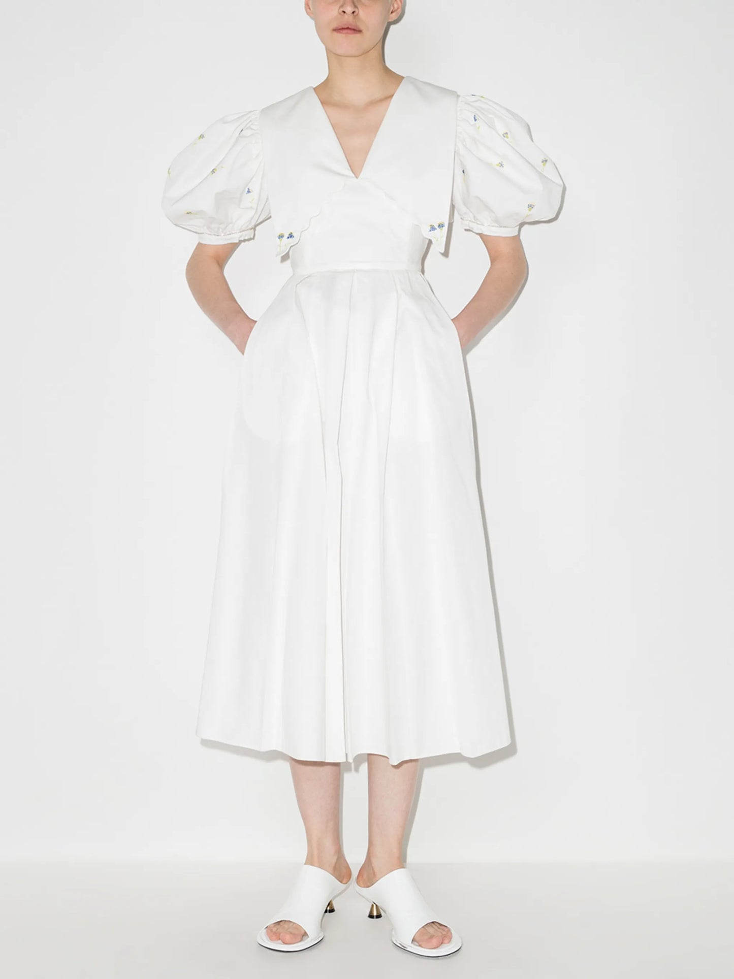 embroidered puff-sleeve dress