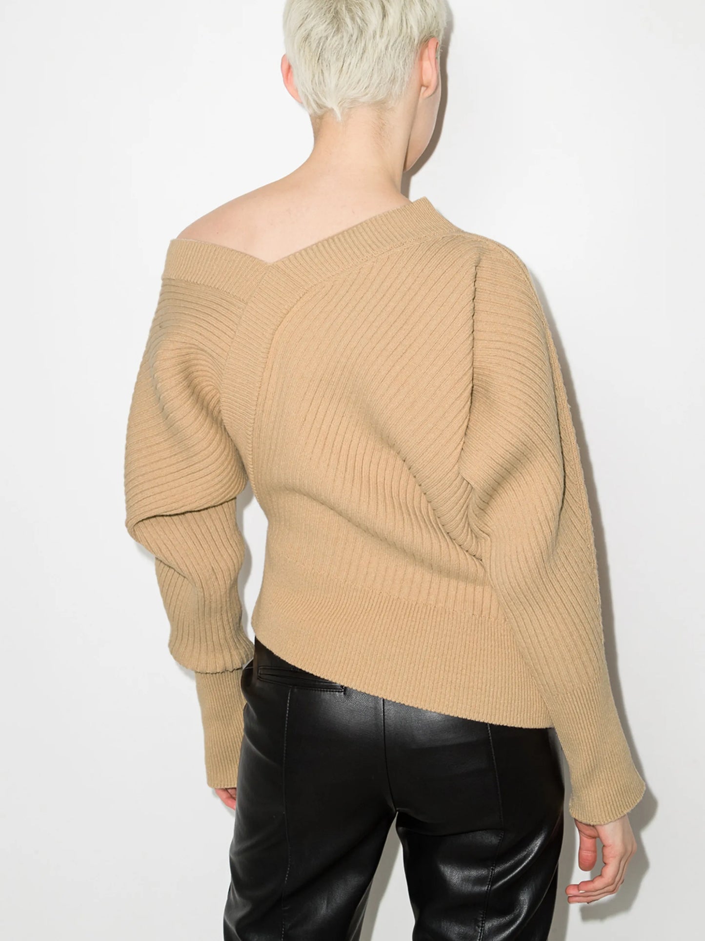 off-shoulder fine-ribbed jumper