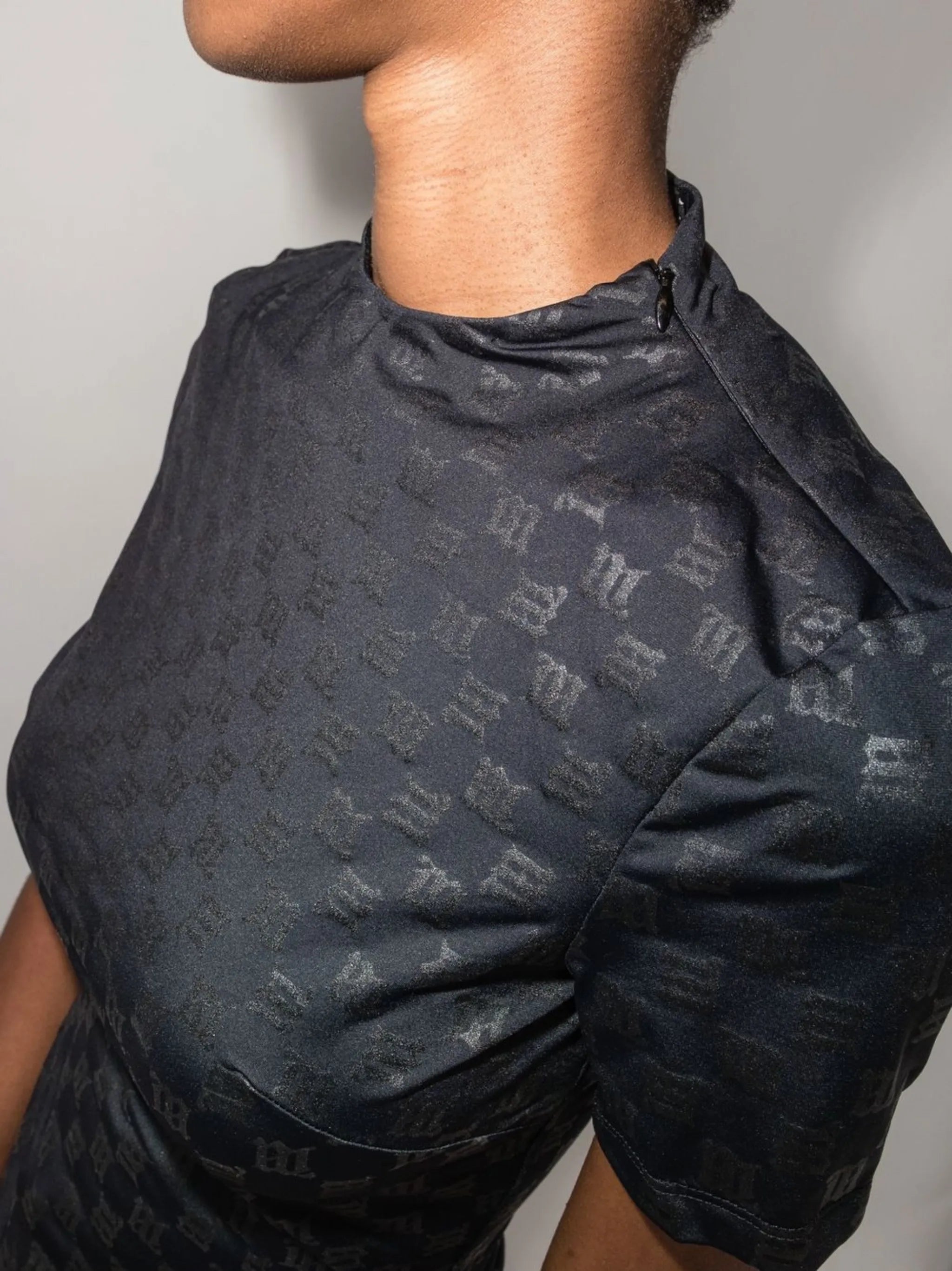 monogram-print short-sleeved T-shirt