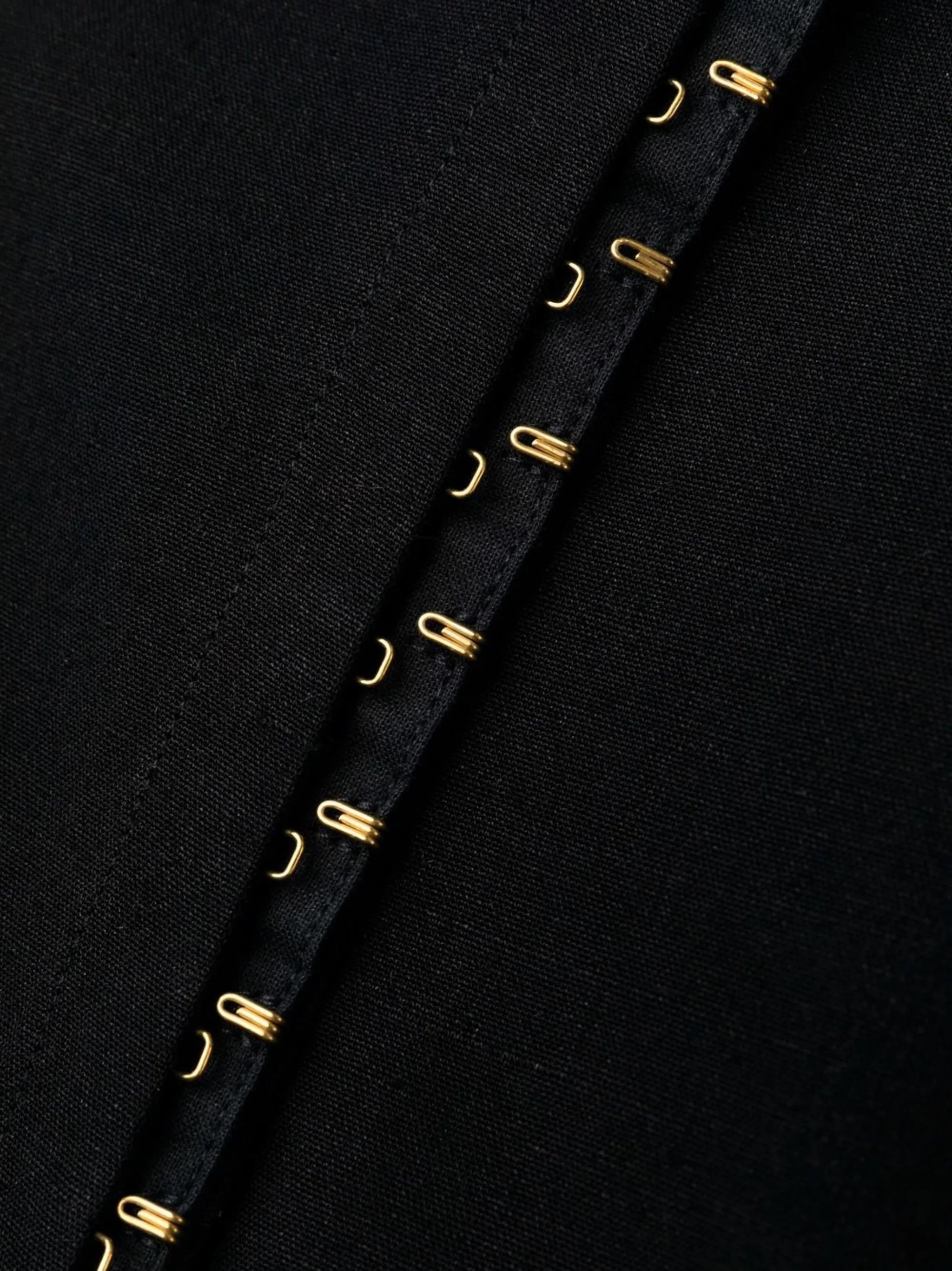 Le pantalon Obiou slit trousers