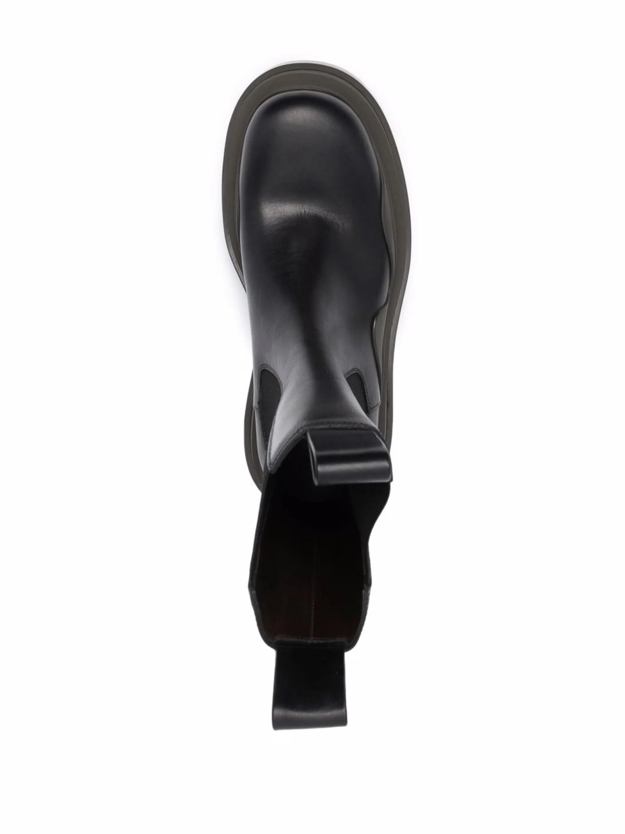 Tire contrasting ridged-sole boots
