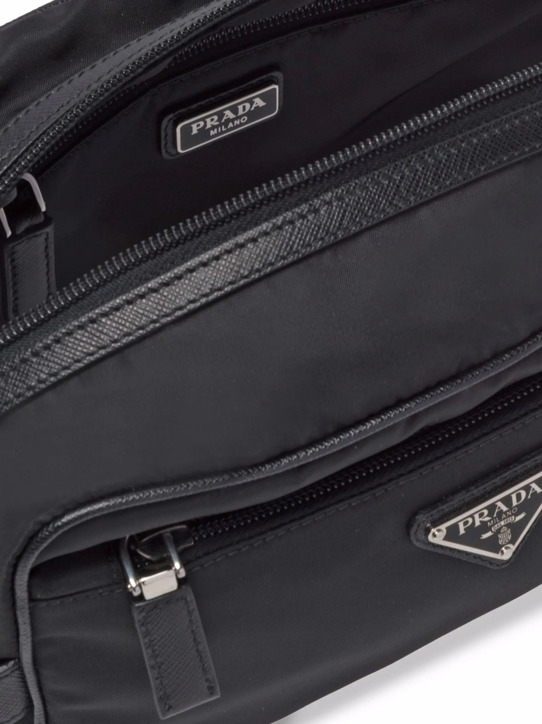 Re-Nylon wash bag