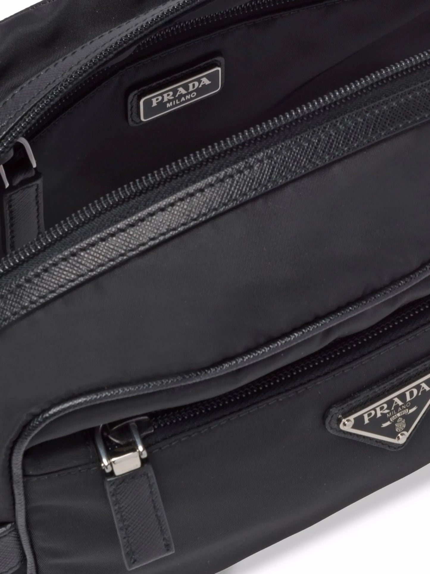 Re-Nylon wash bag
