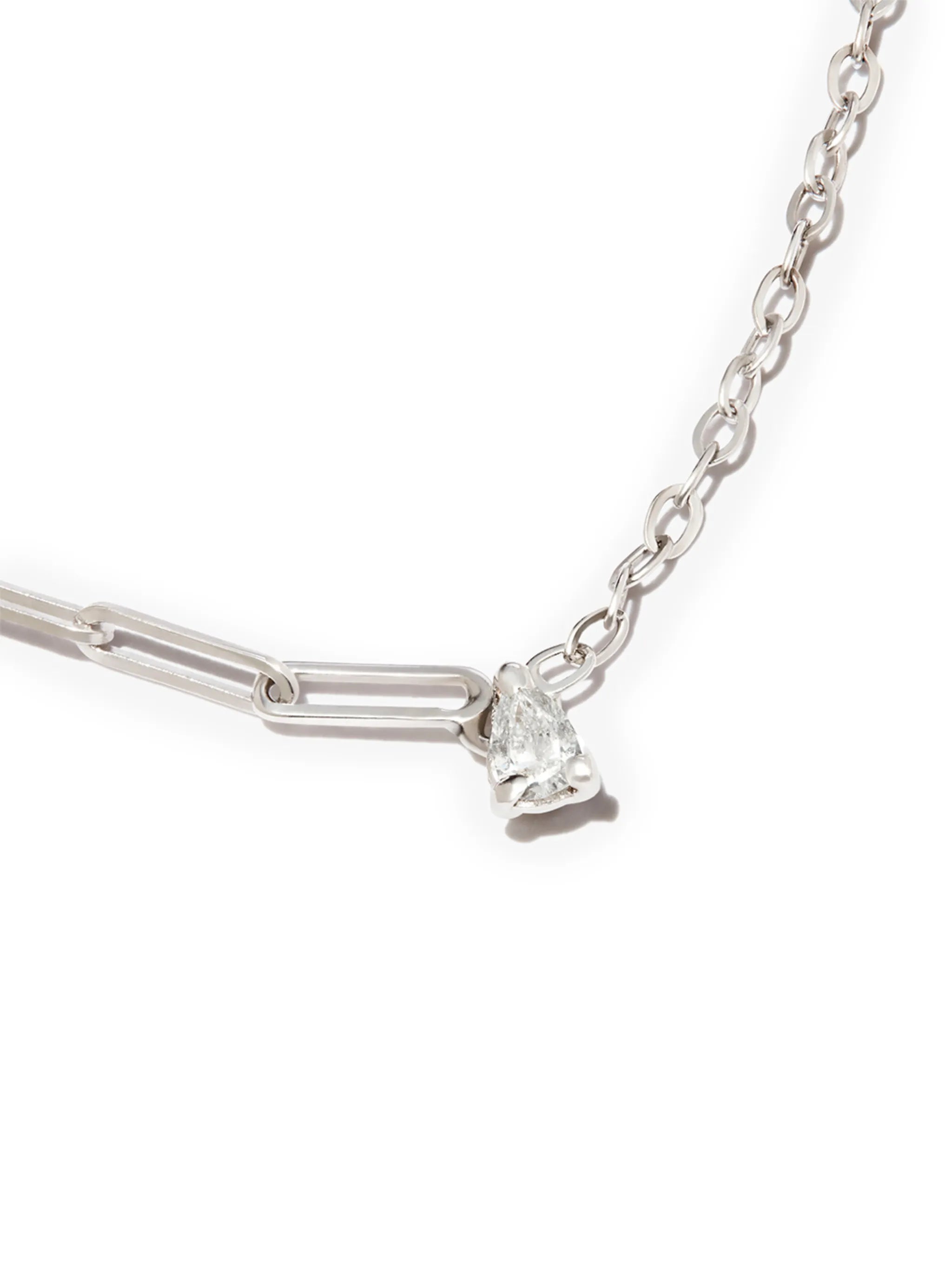 18kt white gold diamond necklace