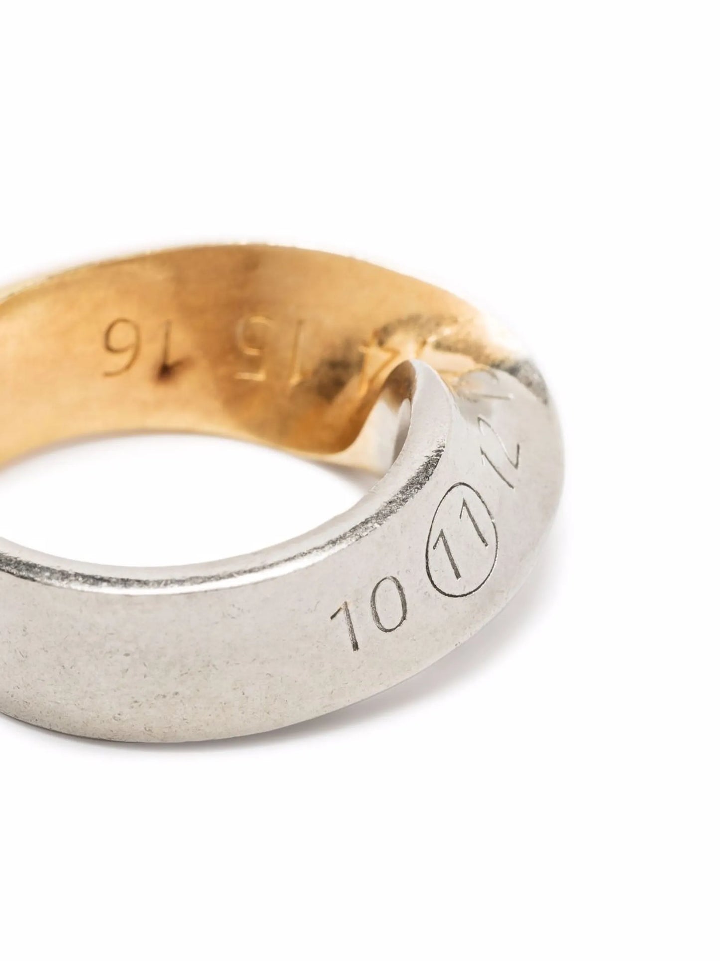 numbers-motif twisted ring