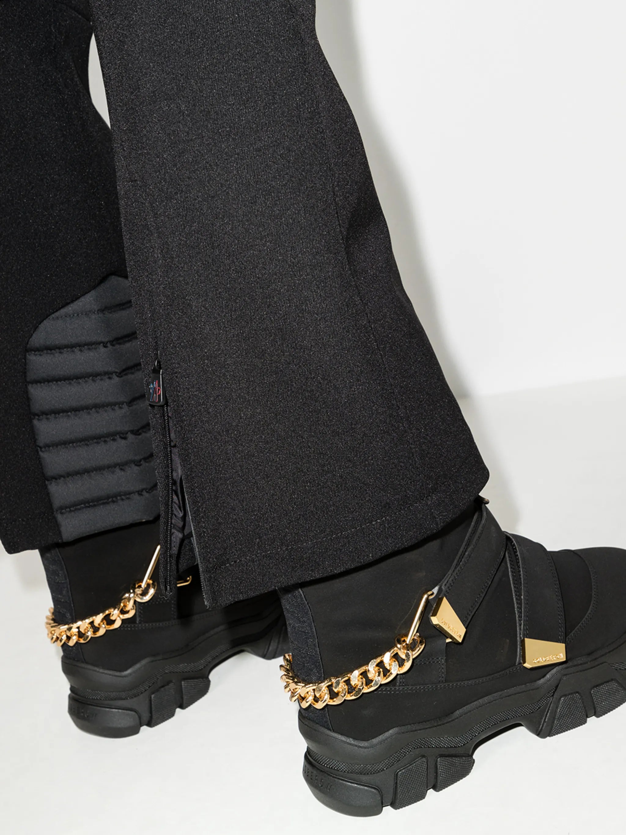 Posh snow boots
